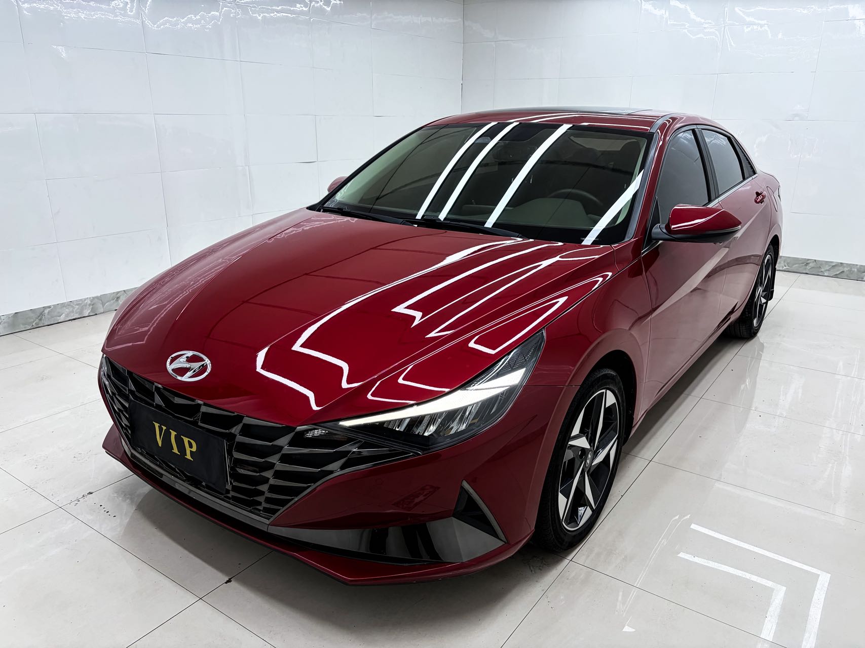 Хендай Элантра 2021 1.5L CVT Премиум Версия