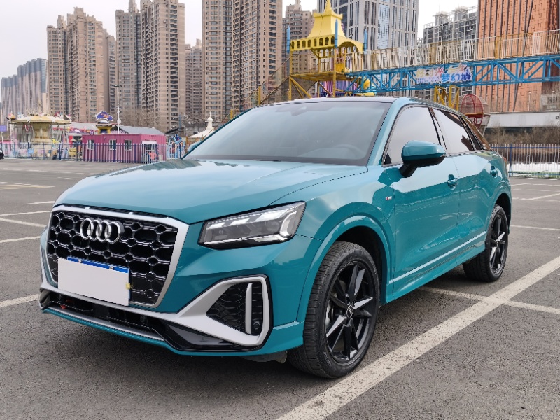 Ауди Q2L 2022 модельного года, 35 TFSI, комплектация «Прогрессивный спорт», стандарт Евро VI