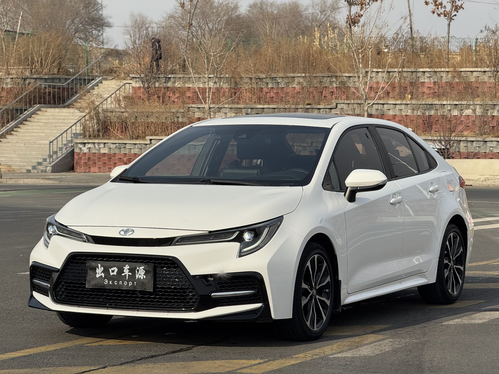 2022 модель Toyota Levin спортивная версия 1.2T CVT
