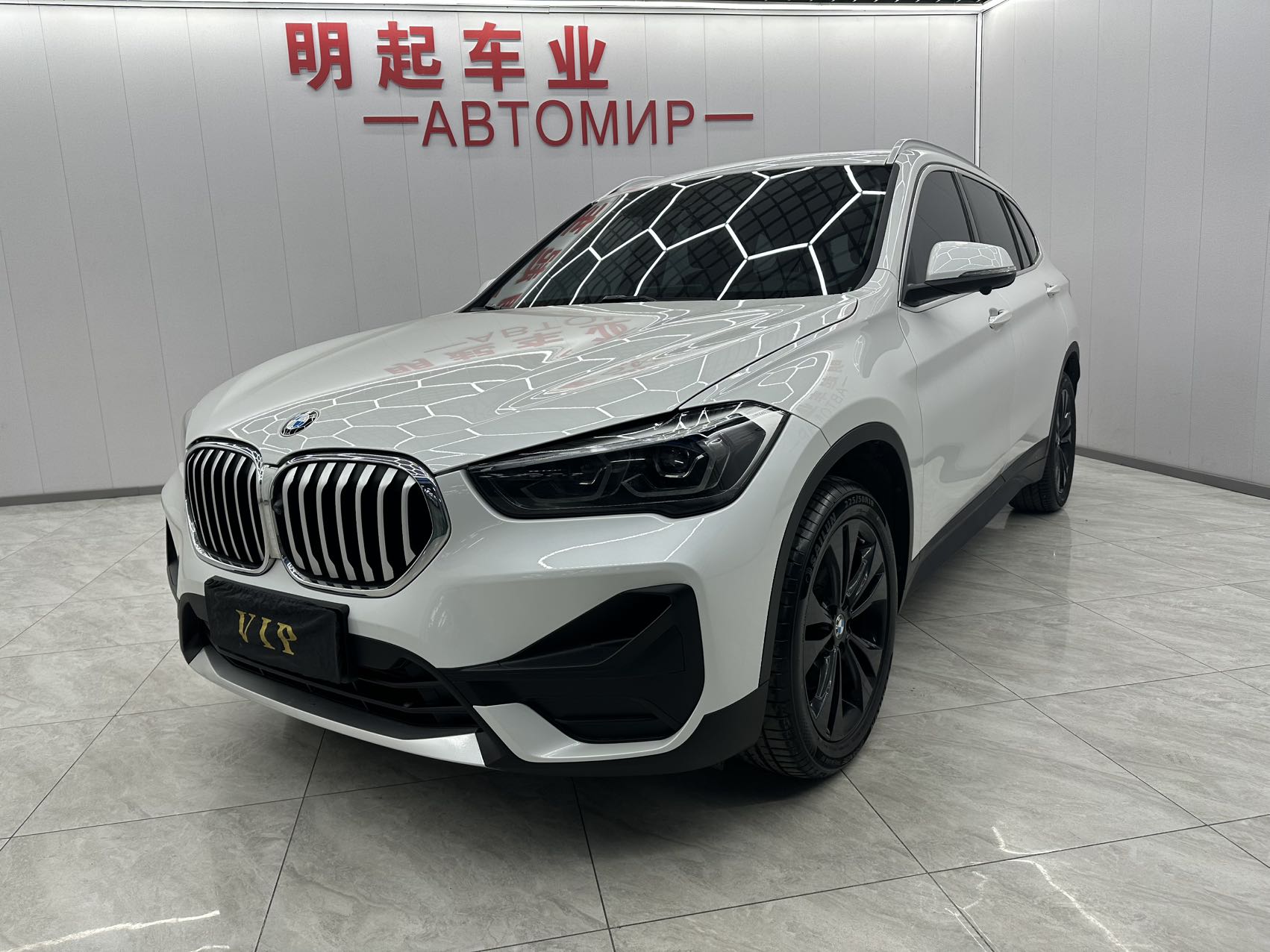 BMW X1 2021 года, модификация sDrive20Li, стильная версия