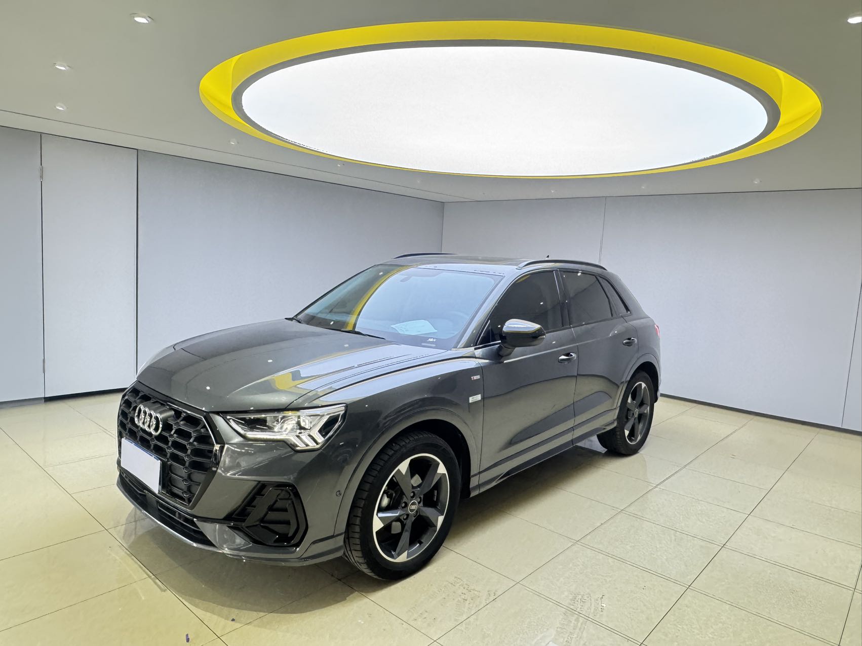 Audi Q3 2022 года, версия 35 TFSI Стиль и Динамика