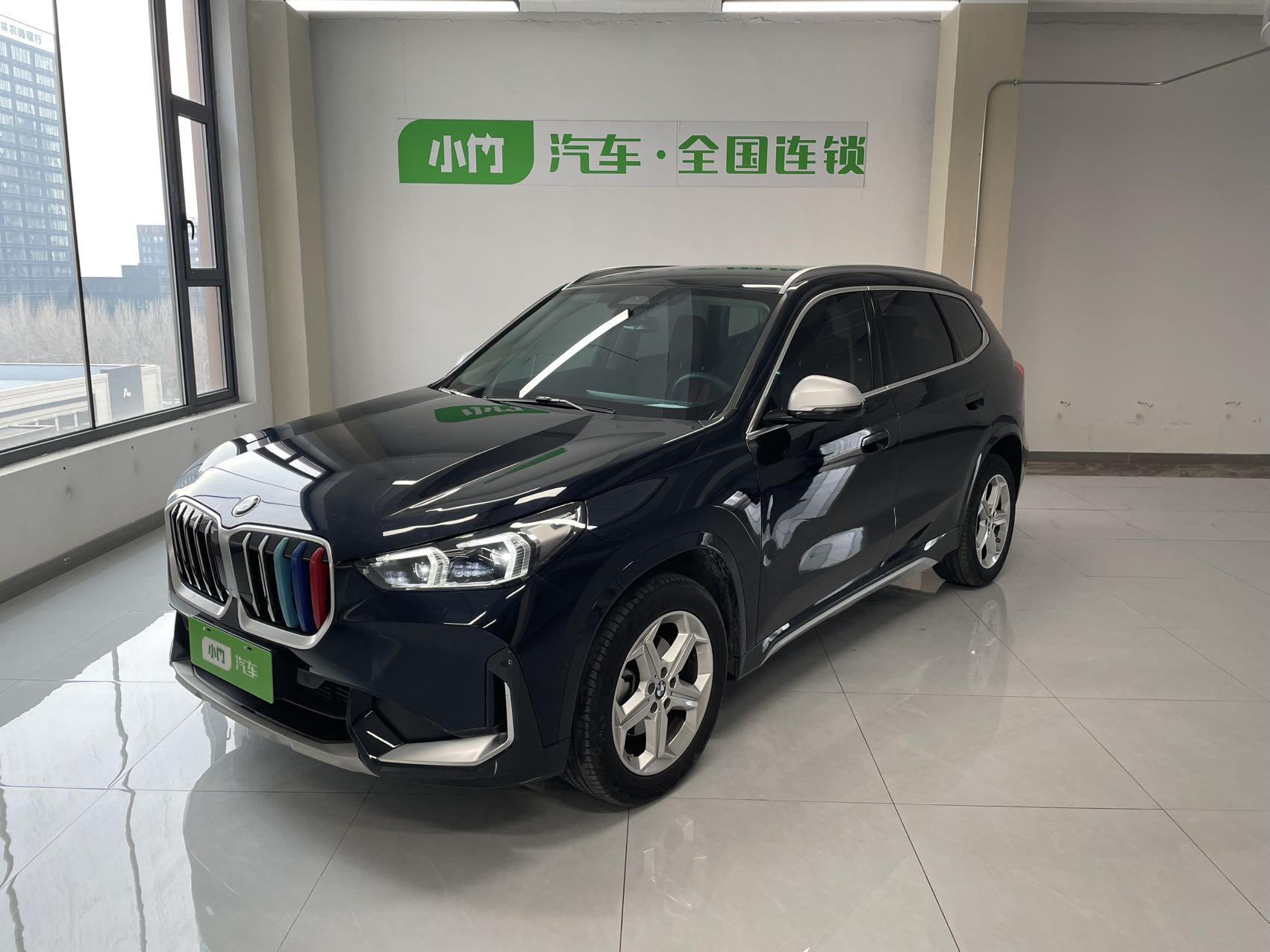 BMW X1 2023 года sDrive20Li X Design комплект