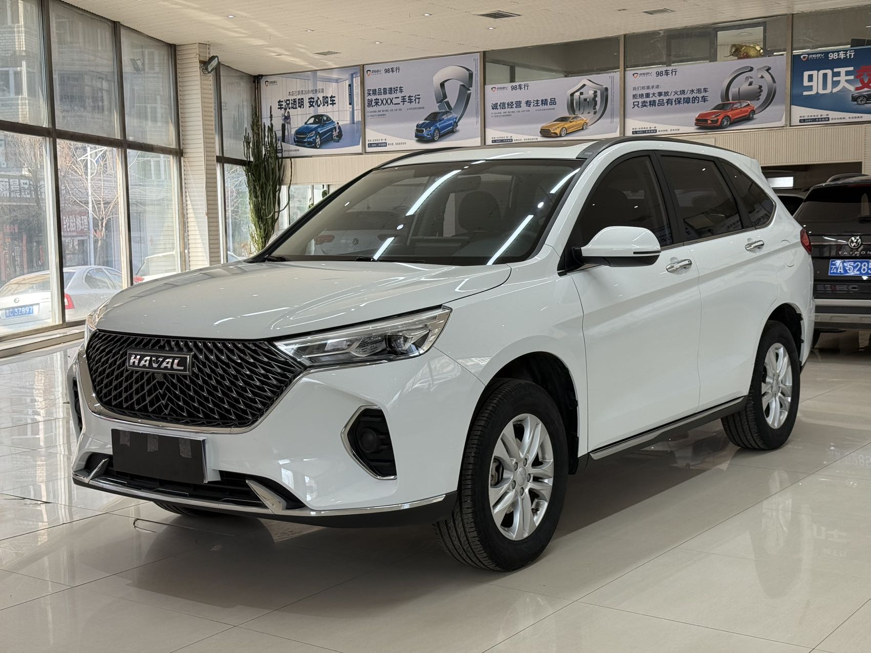 Haval M6 2021 PLUS 1.5TDCT Люксовая версия с интеллектуальной связью