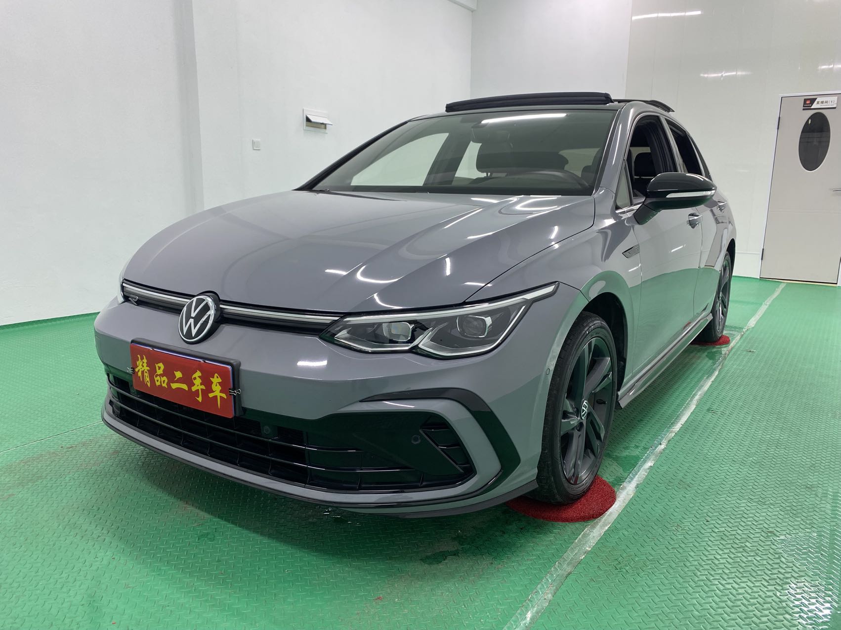 Фольксваген Гольф 2022 280TSI DSG R-Line