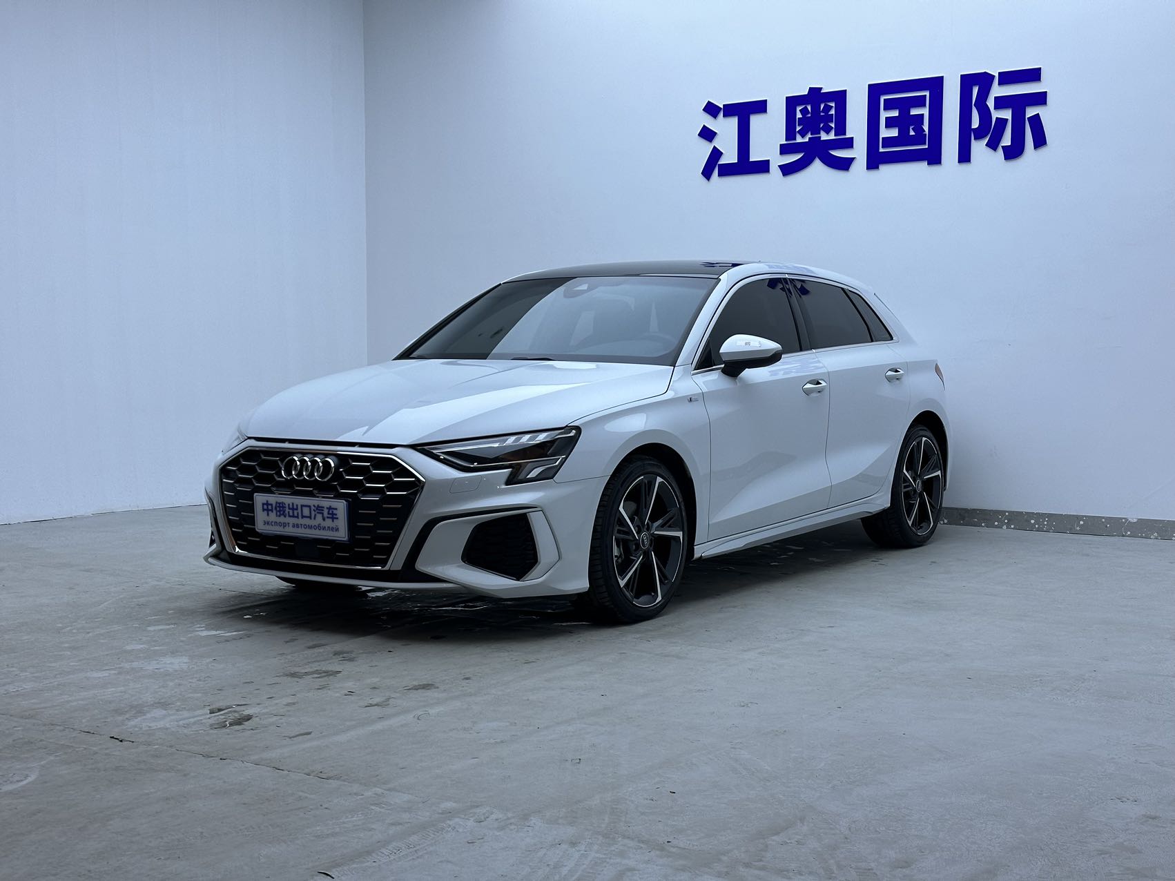 2022 версия Sportback 35 TFSI Fashion Sport