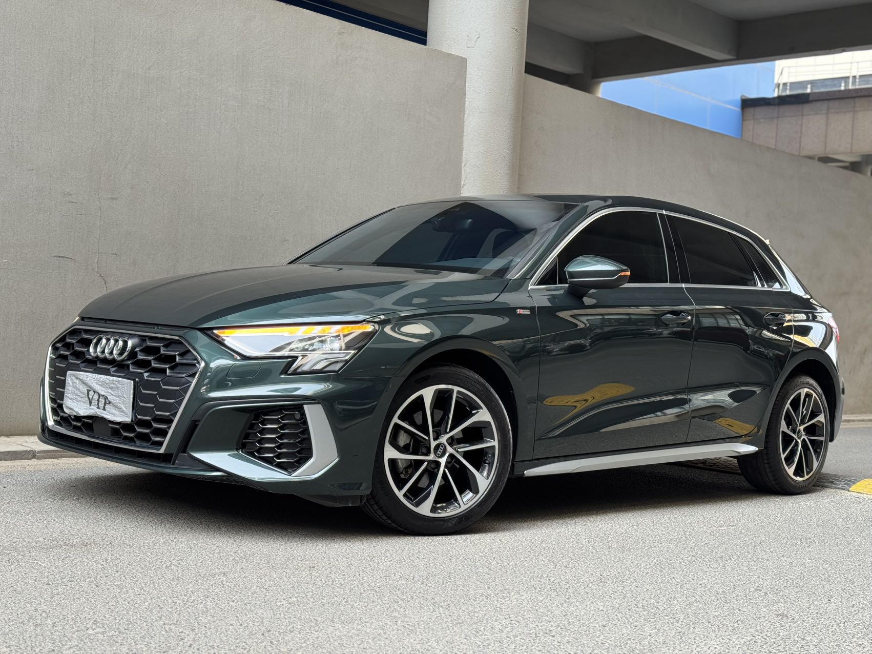 Audi A3 2022 года, версия Sportbake Progress Sport