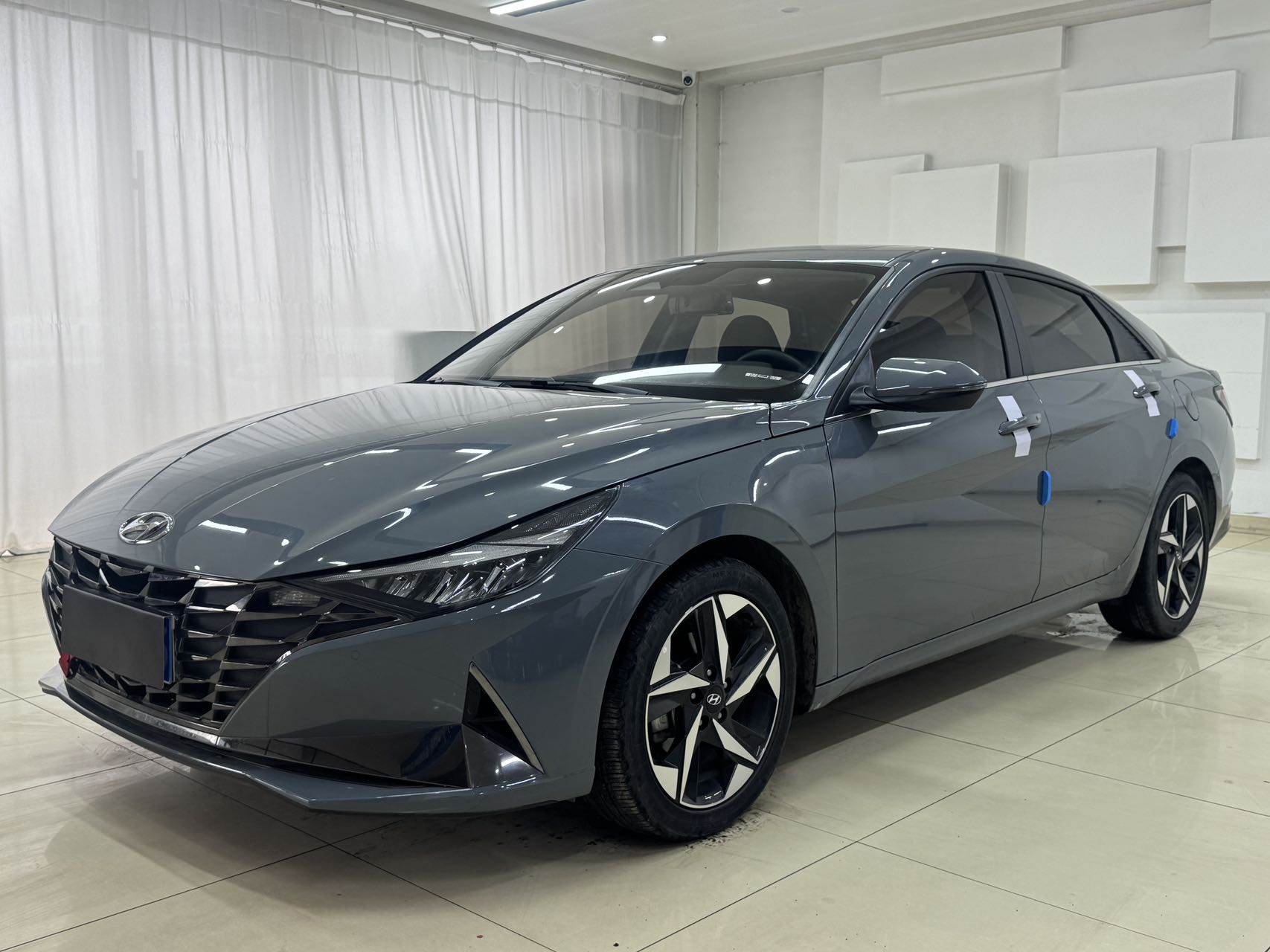 Hyundai Elantra 2022, 1.5L CVT LUX, версия премиум, стандарт Euro VI