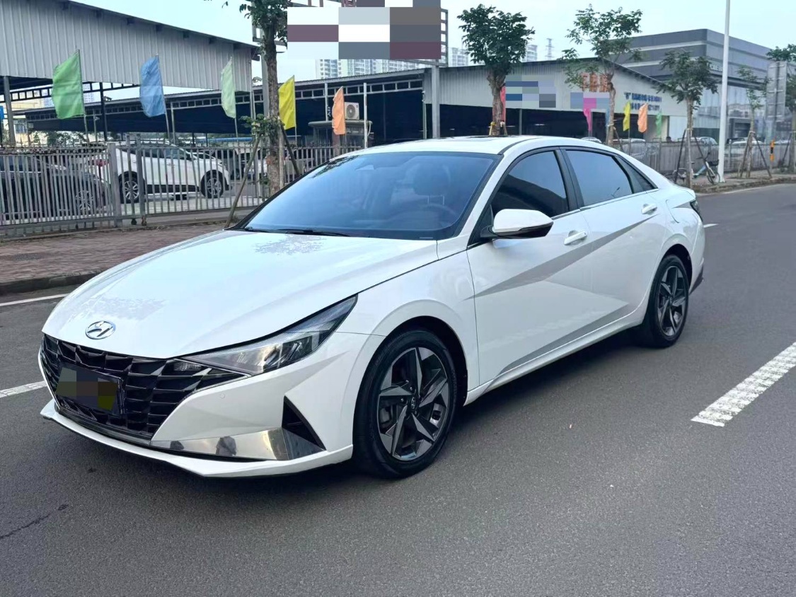 Хендай Элантра 2022, 1.5L CVT LUX Люкс версия