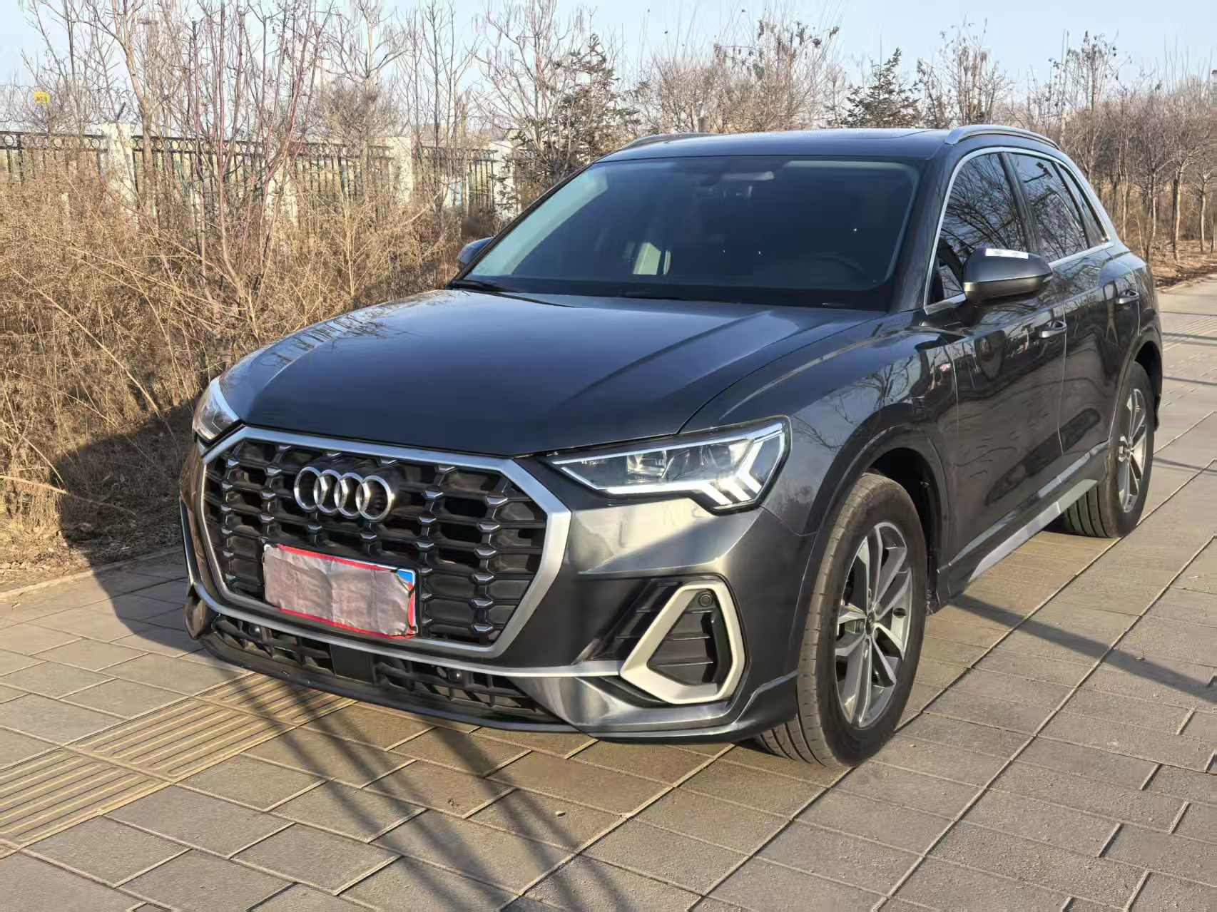 Ауди Q3 2022, 35 TFSI, 1,5 л турбо, автоматическая коробка S-tronic, спортивная стильная комплектация