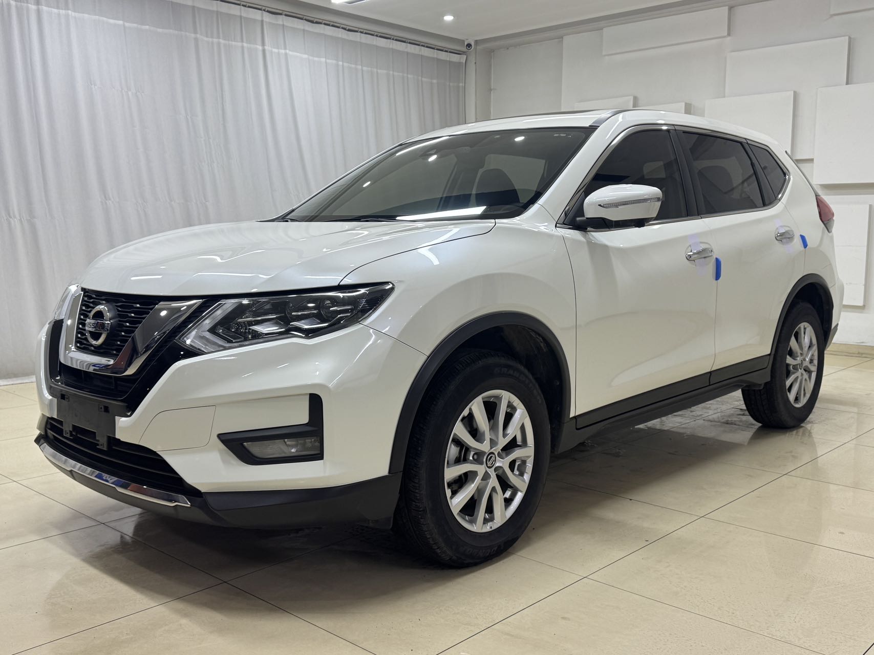 Nissan X-Trail 2021 2.0L CVT 2WD XL Premium Премиум юбилейная версия