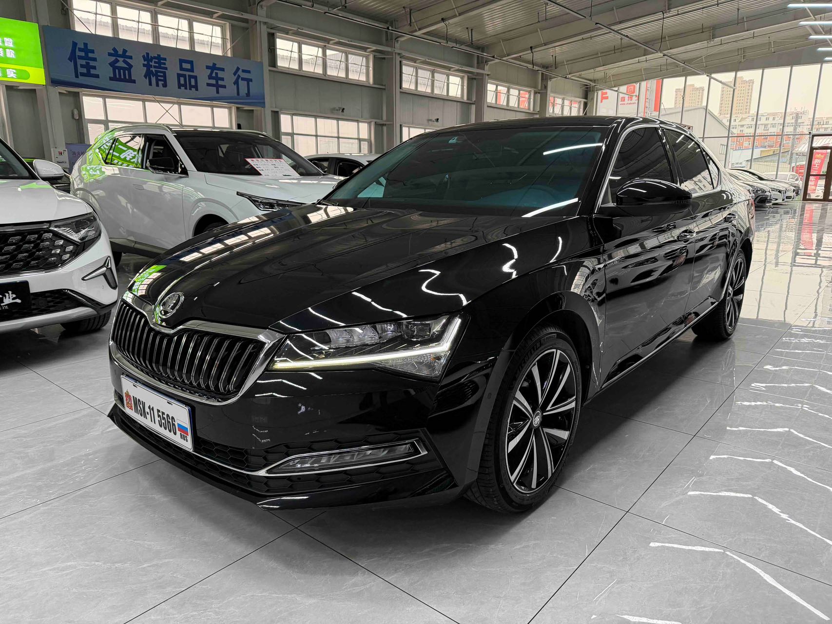Skoda Superb 2022 TSI280 DSG люксовая версия
