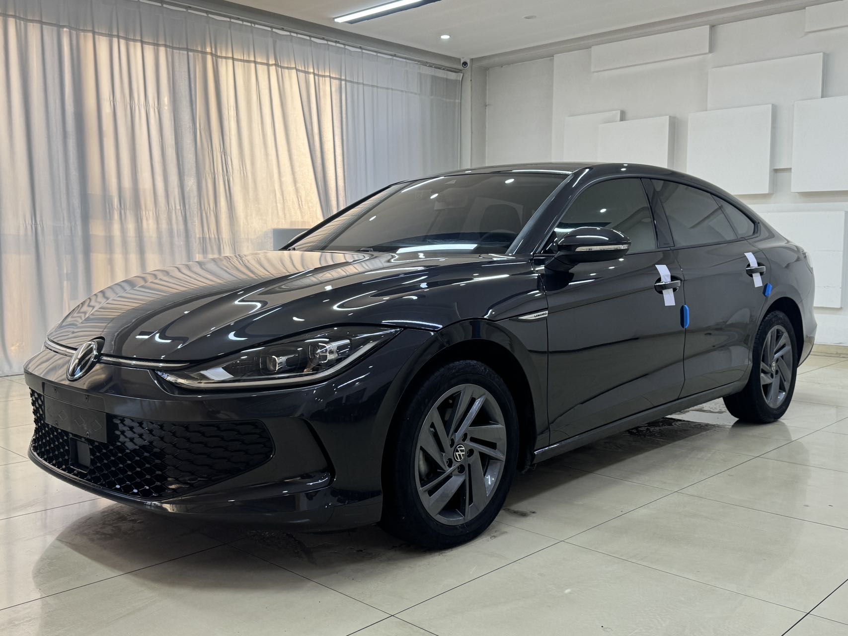 Volkswagen Lingdu 2022 L 280TSI Яркий острый вариант