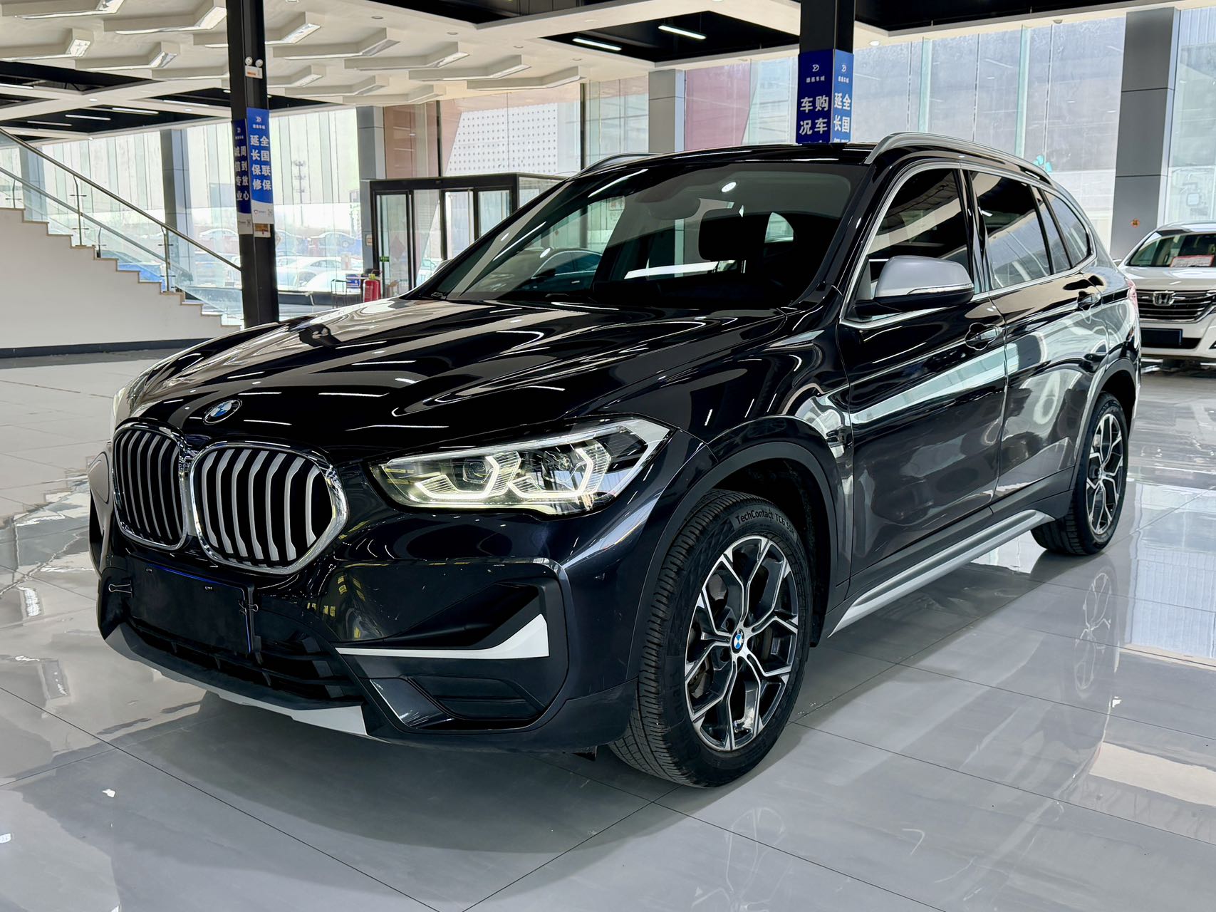 BMW X1 2022 1.5T Модное издание