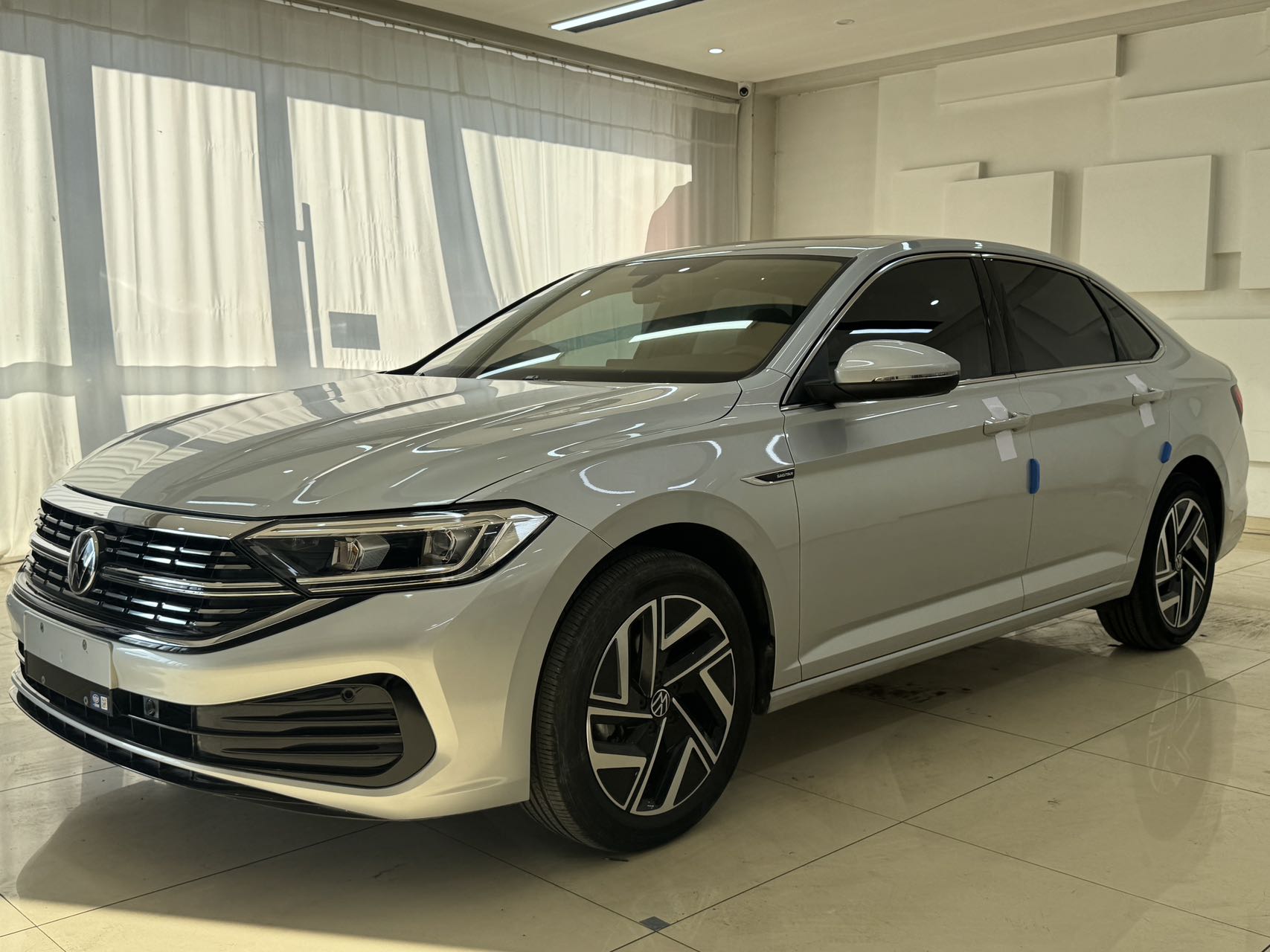 Volkswagen Sagitar 2023 года 280TSI DSG версия Beyond Lite