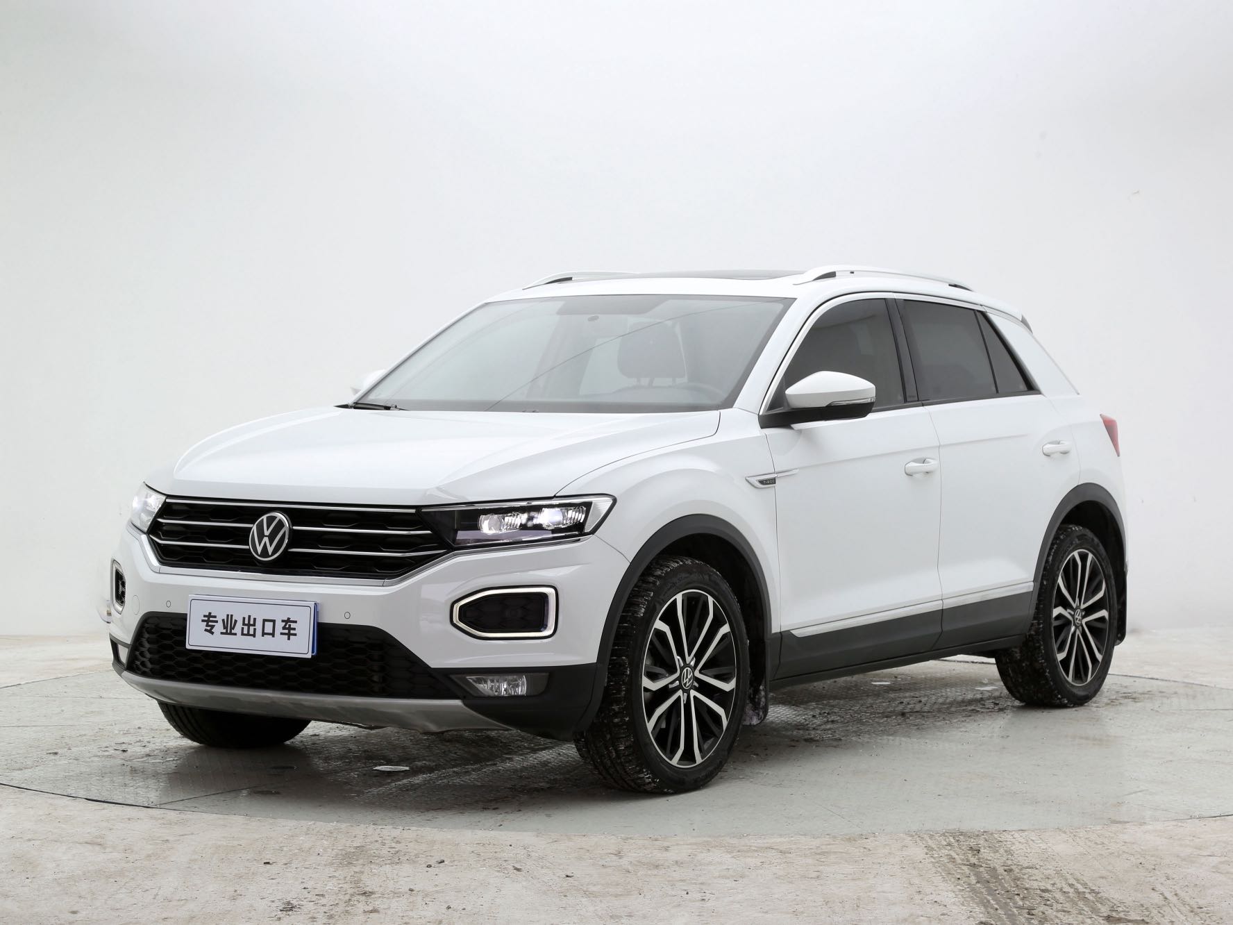 T-ROC Detective 2022 280TSI DSG Полный привод Наслаждайтесь ПЛЮС