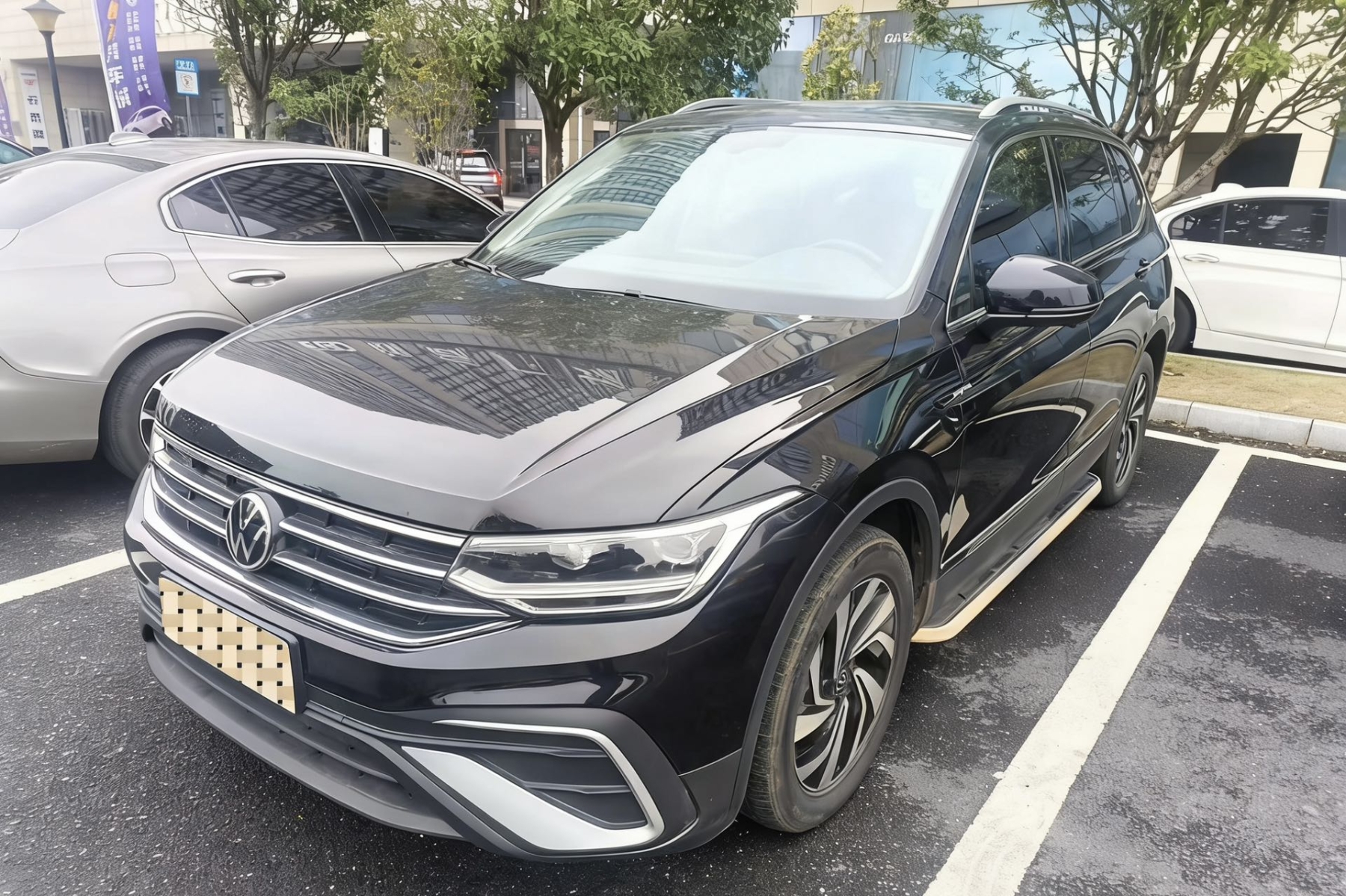 Фольксваген Тигуан L 2023 280TSI Автоматическая Переднеприводная Ограниченная версия Тренд Создание