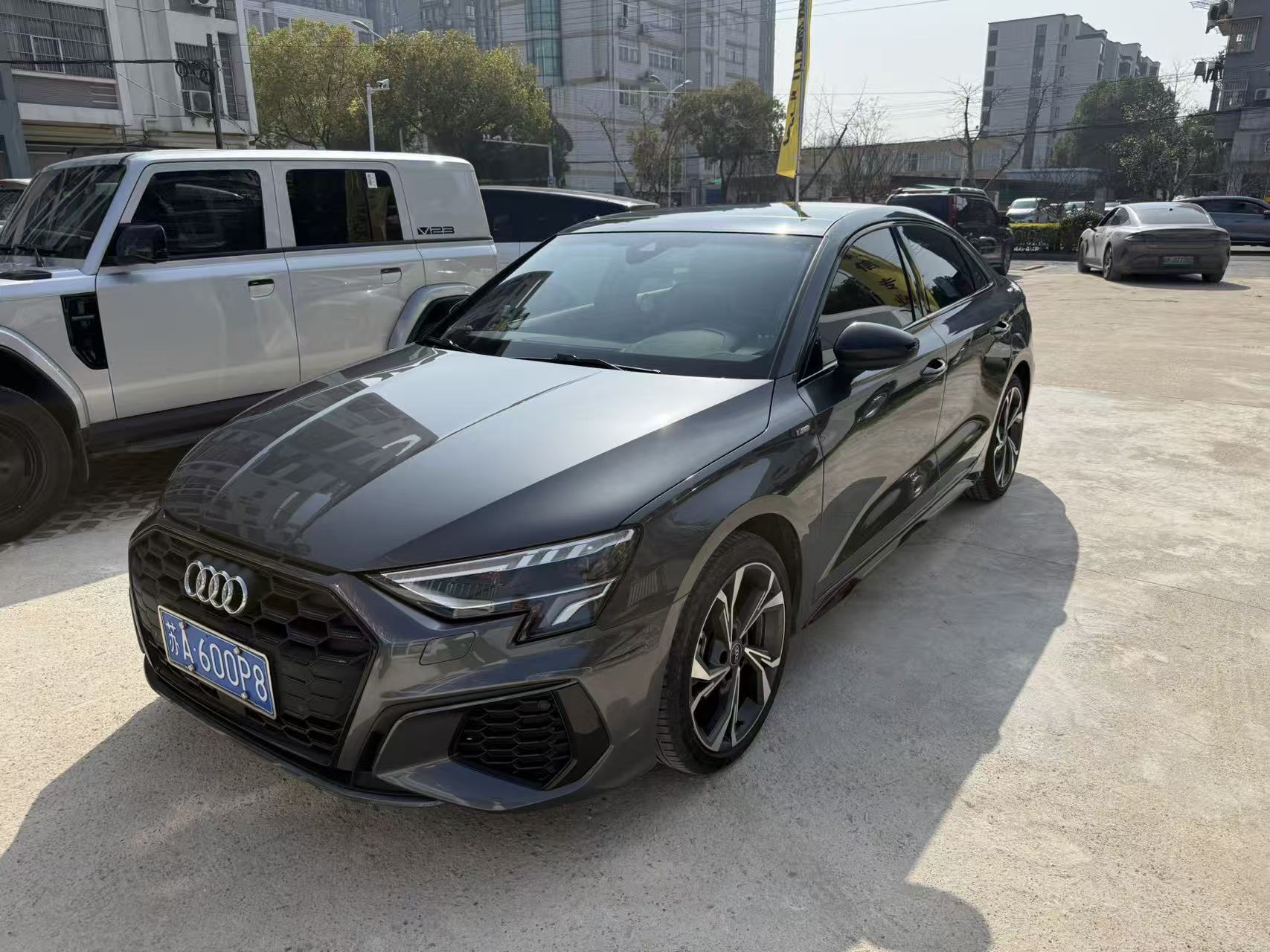 23 модель A3L Limousine 35 TFSI роскошная спортивная версия