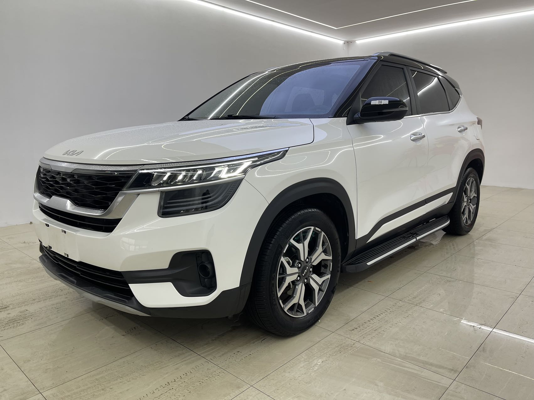Киа КХ3 Селтос 2021 1.5л CVT Тренд версия