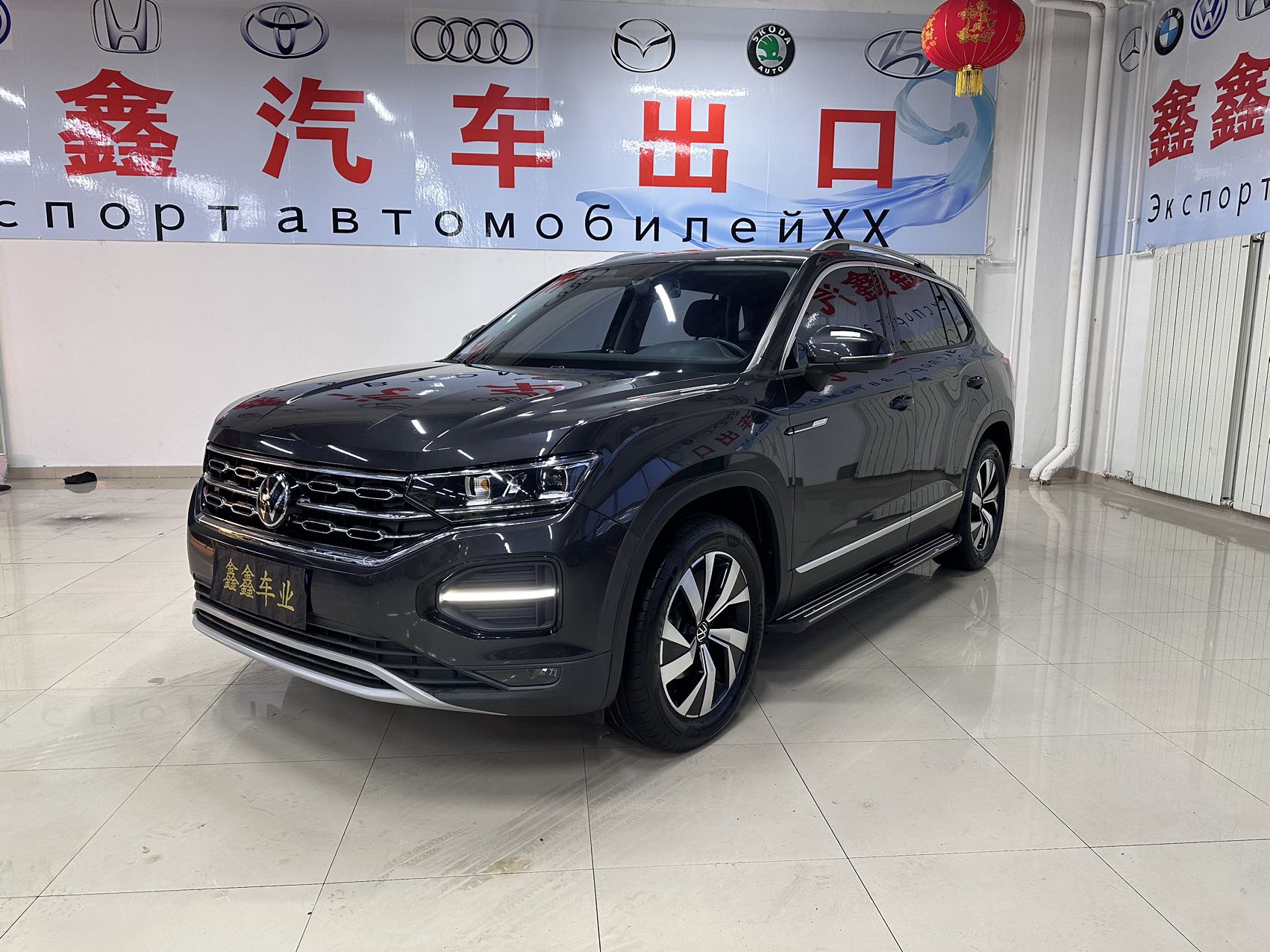 2022 модель Tayron 280TSI, передний привод, роскошная версия с интеллектуальной связью