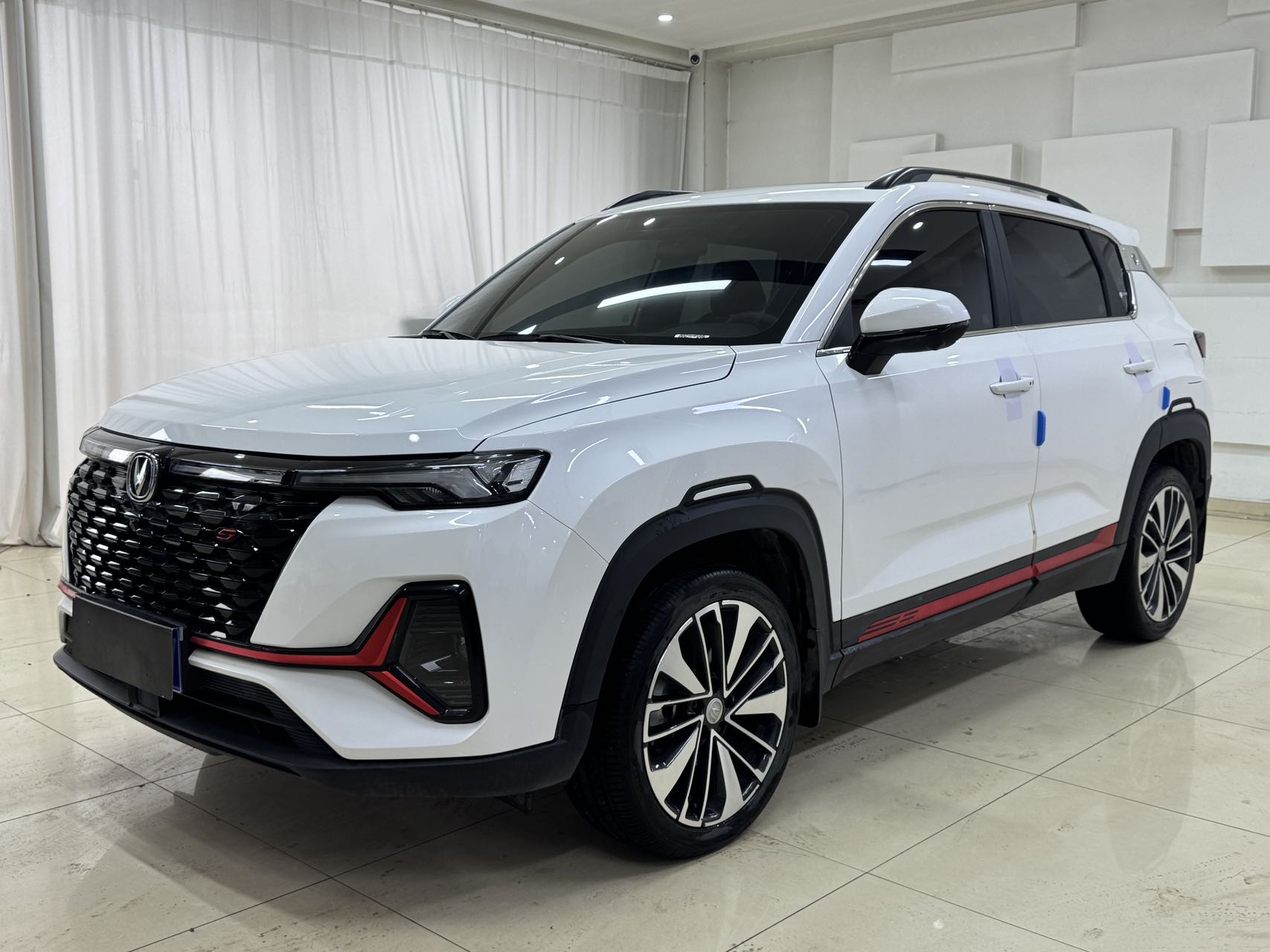 Changan CS35 PLUS 2022 года, Blue Whale NE 1.4T DCT, люксовая версия