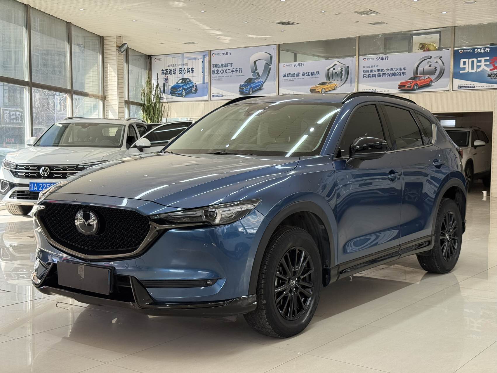 Mazda CX-5 2021 года, 2.0L, автомат, передний привод, Черный рыцарь