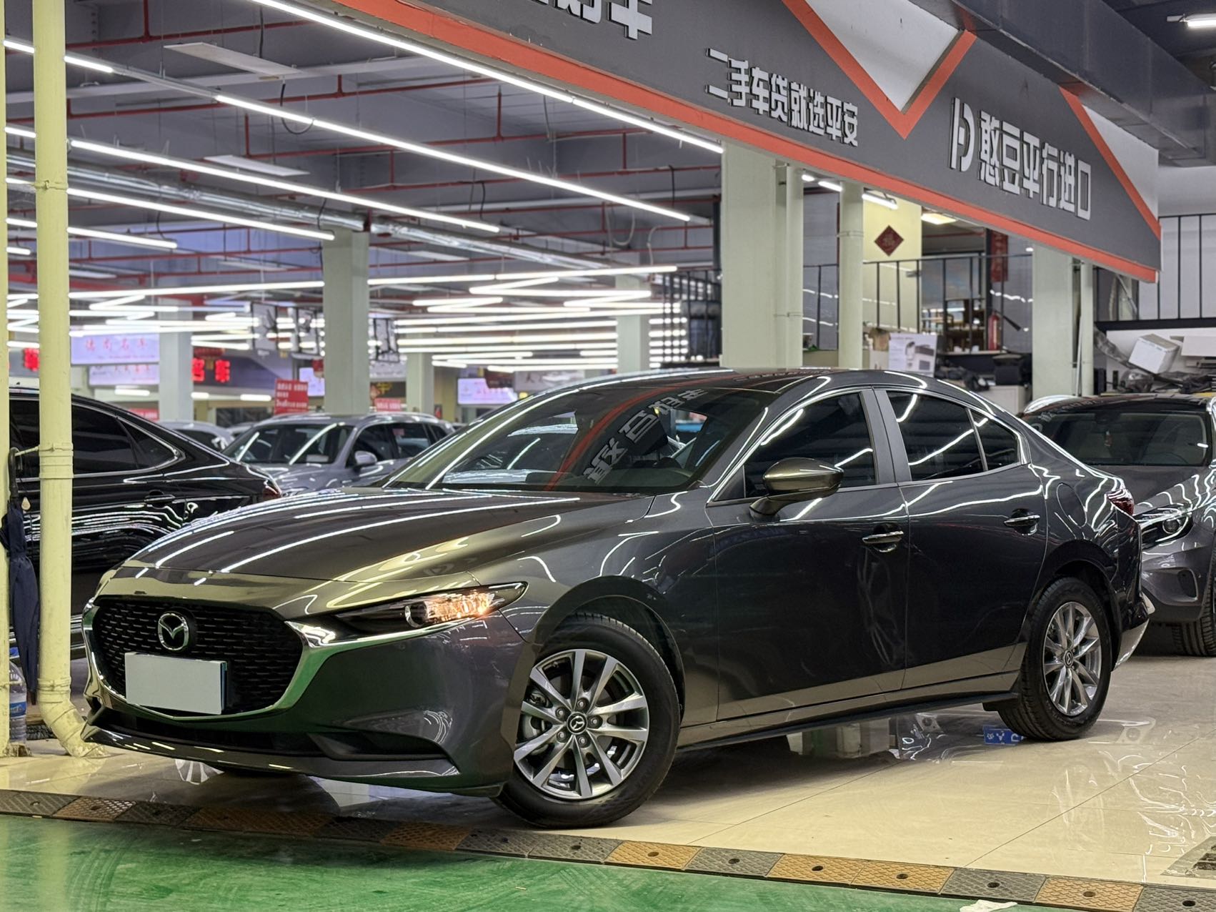 Mazda 3 Axela, 2022 г., 2.0L, автомат, версия Zhi Qing