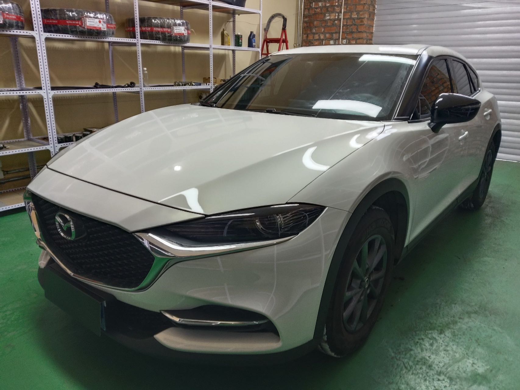 2021 Mazda CX-4 2.0L, передний привод, версия Blue Sky