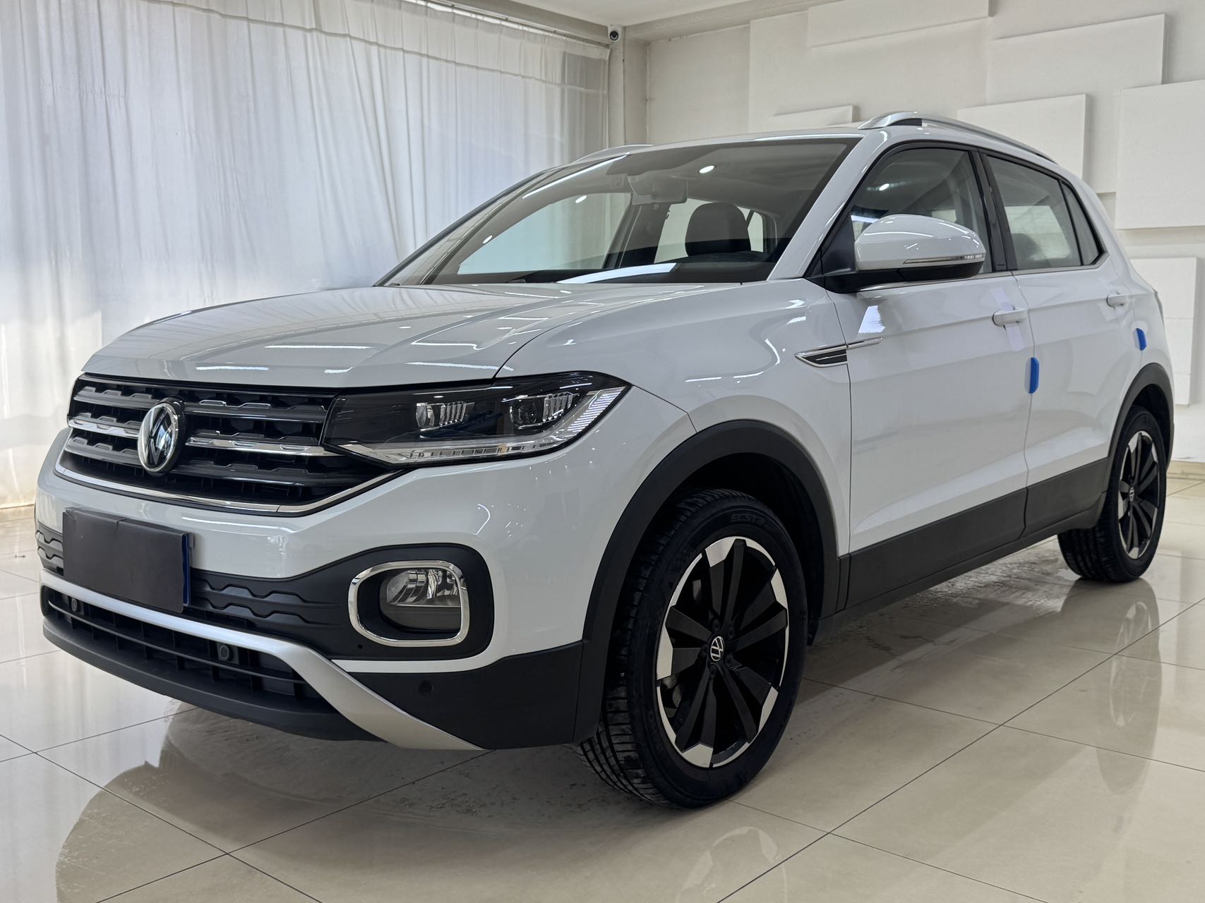 Volkswagen Tharu 2021 1.5L автомат Intelligent Edition