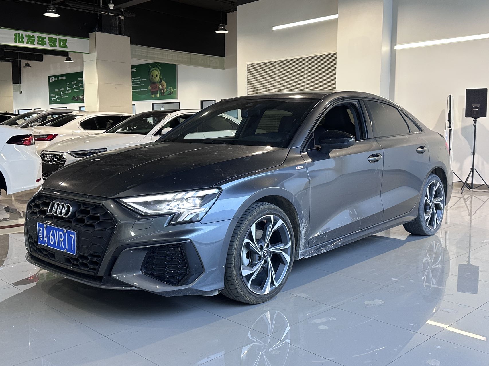 Audi A3 2022 модель A3L Limousine 35 TFSI роскошная спортивная версия