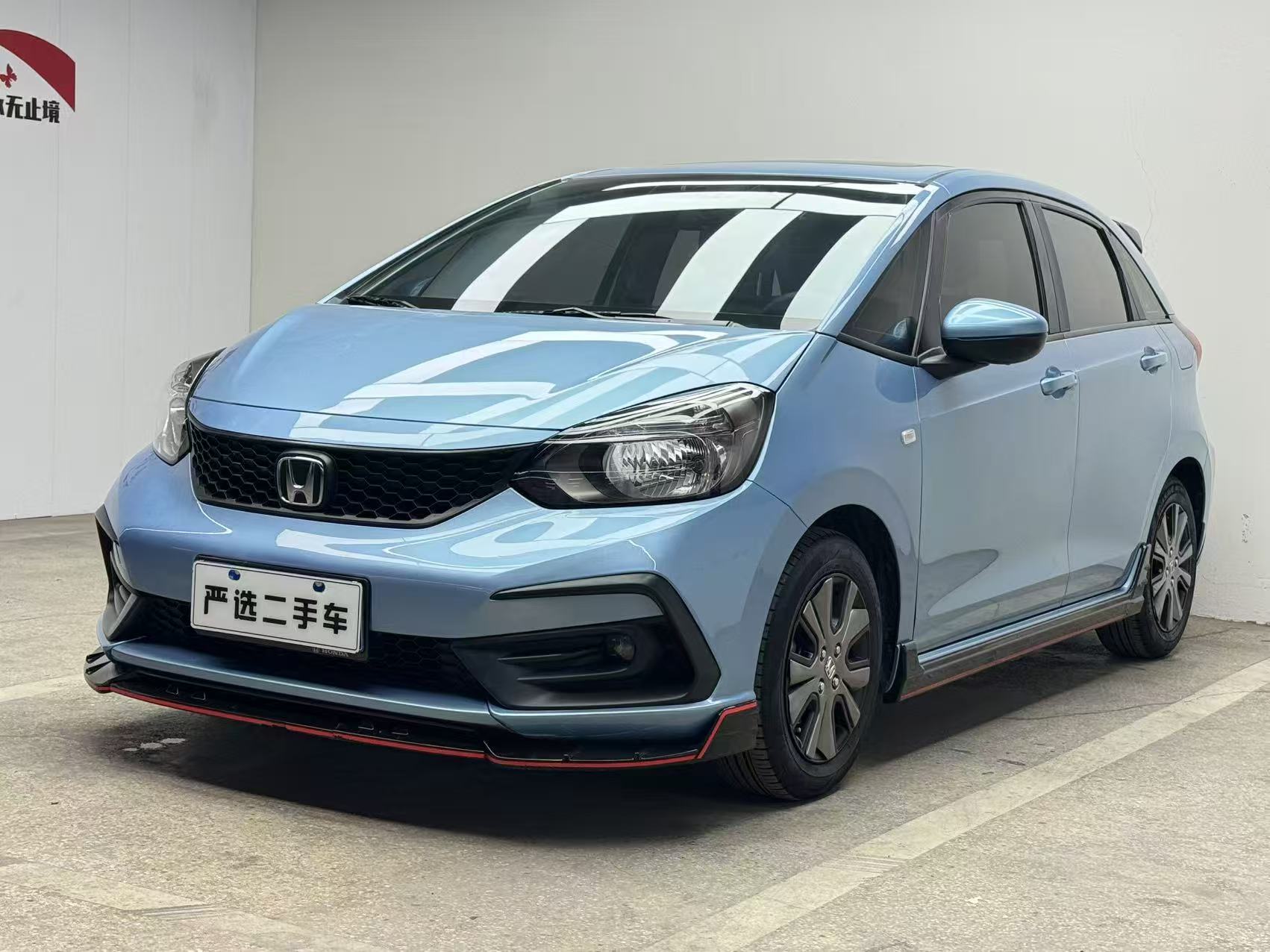 Honda Fit 2021 модель 1.5L CVT Trend Run