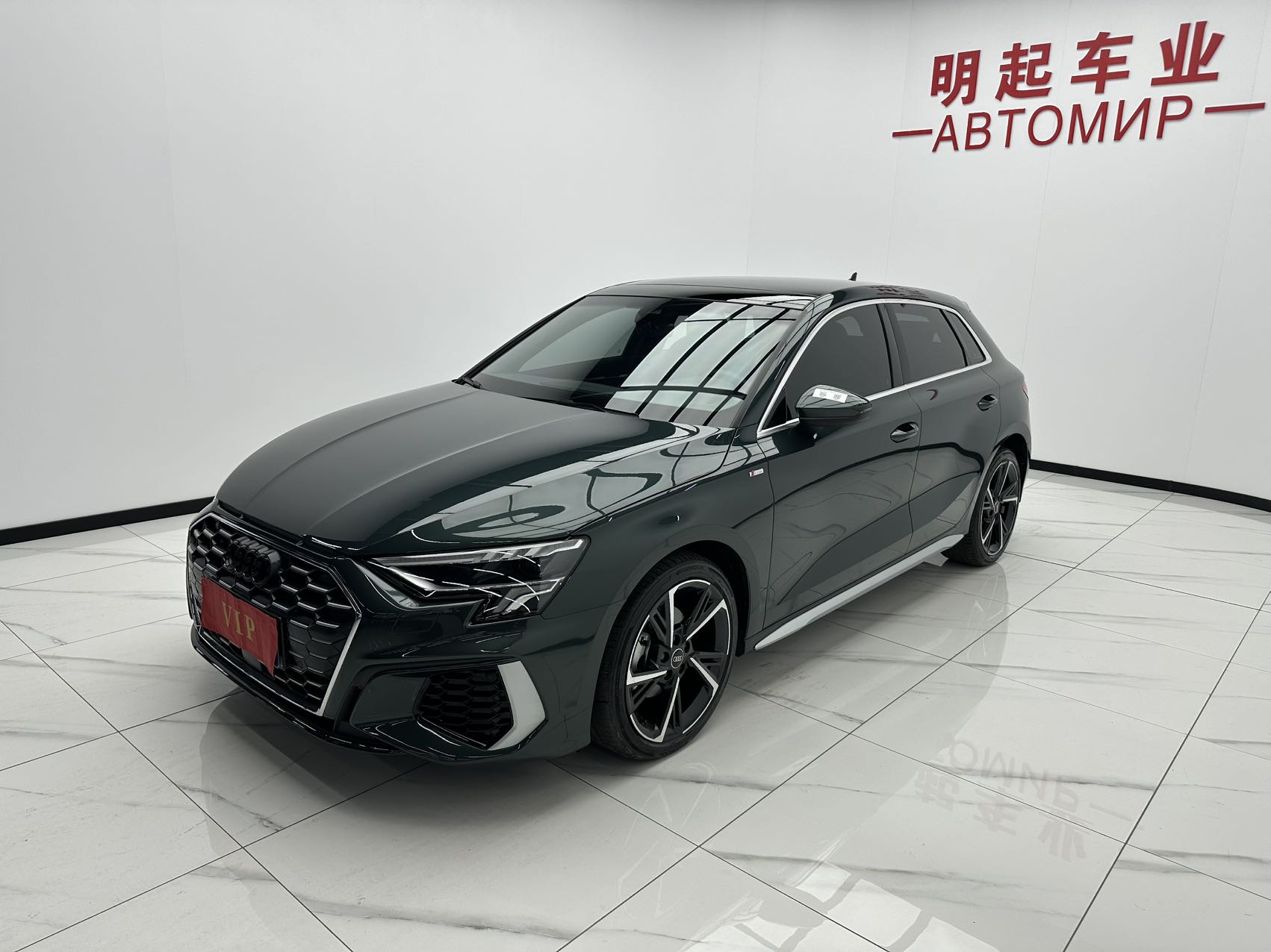 Audi A3 2022 года, Sportback 35 TFSI, стильная спортивная версия