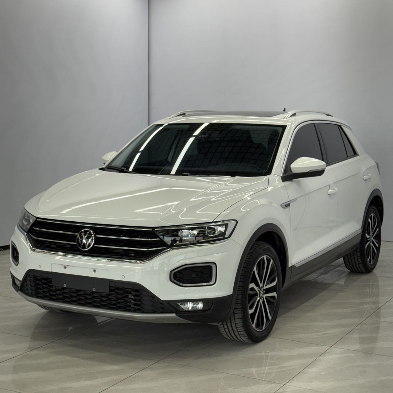 Volkswagen T-ROC Detective 2022 280TSI DSG Полный привод Наслаждайтесь ПЛЮС