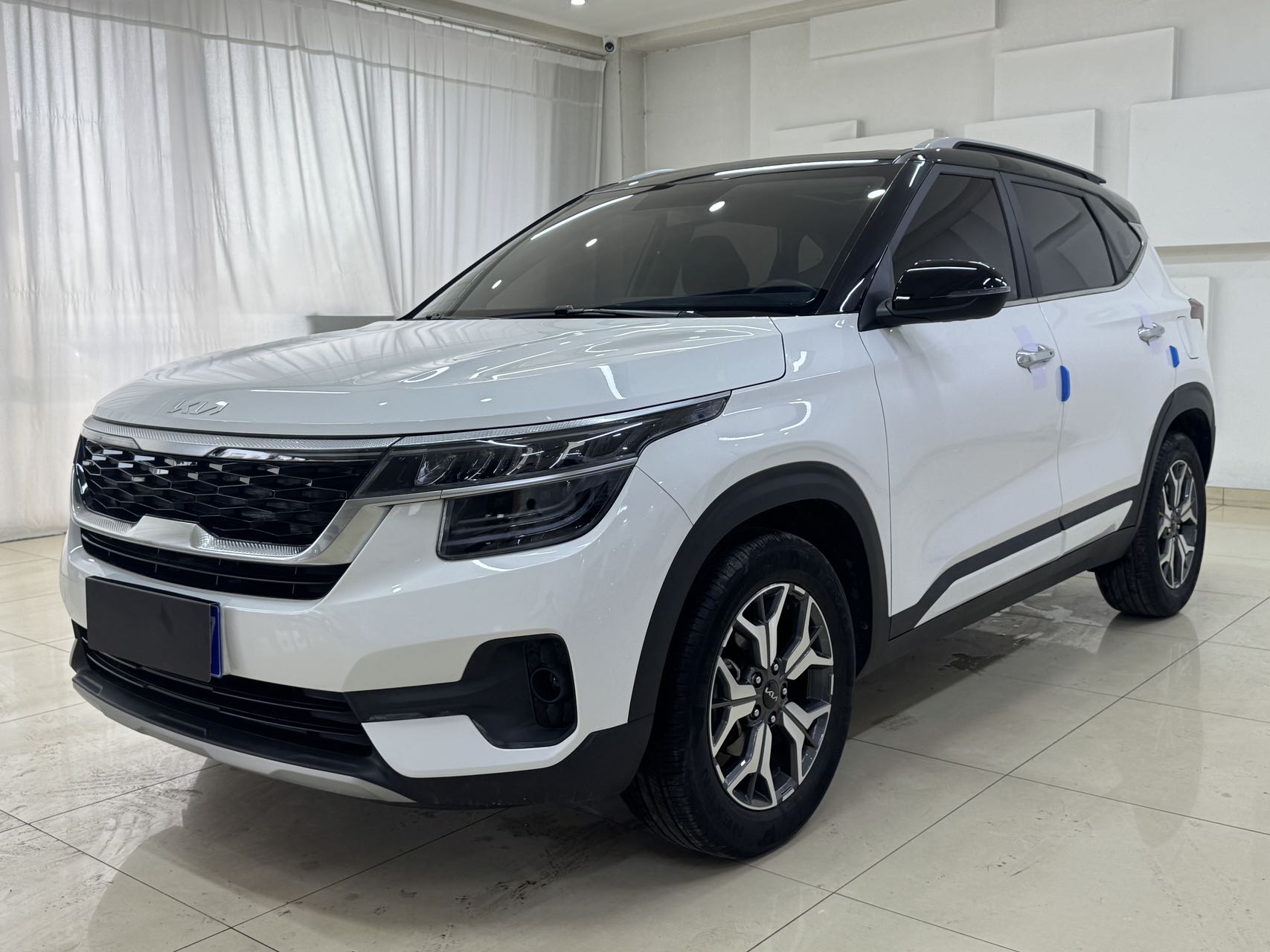 Kia KX3 2021 года, 1.5L, CVT, обновленная версия