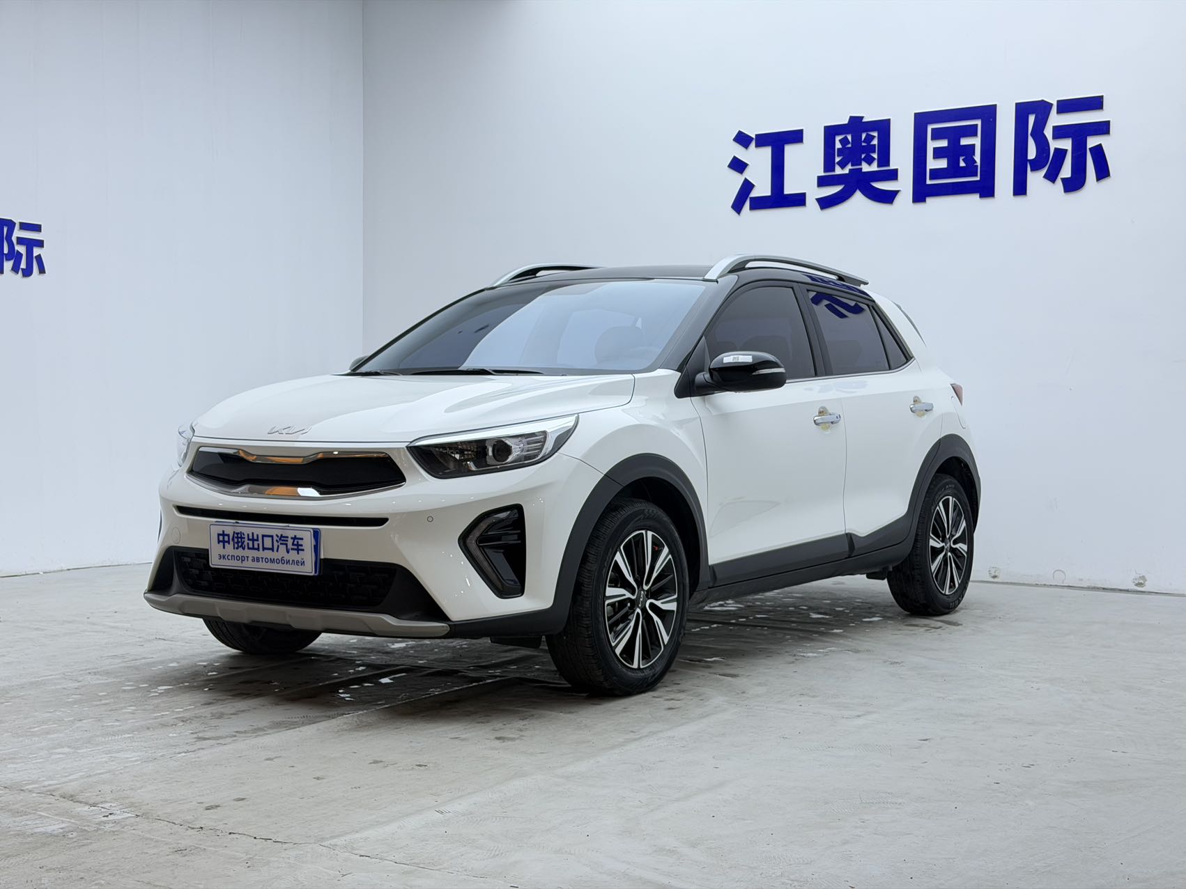 Kia KX1 2021 года, 1.4L CVT, версия с люком и развлекательными функциями
