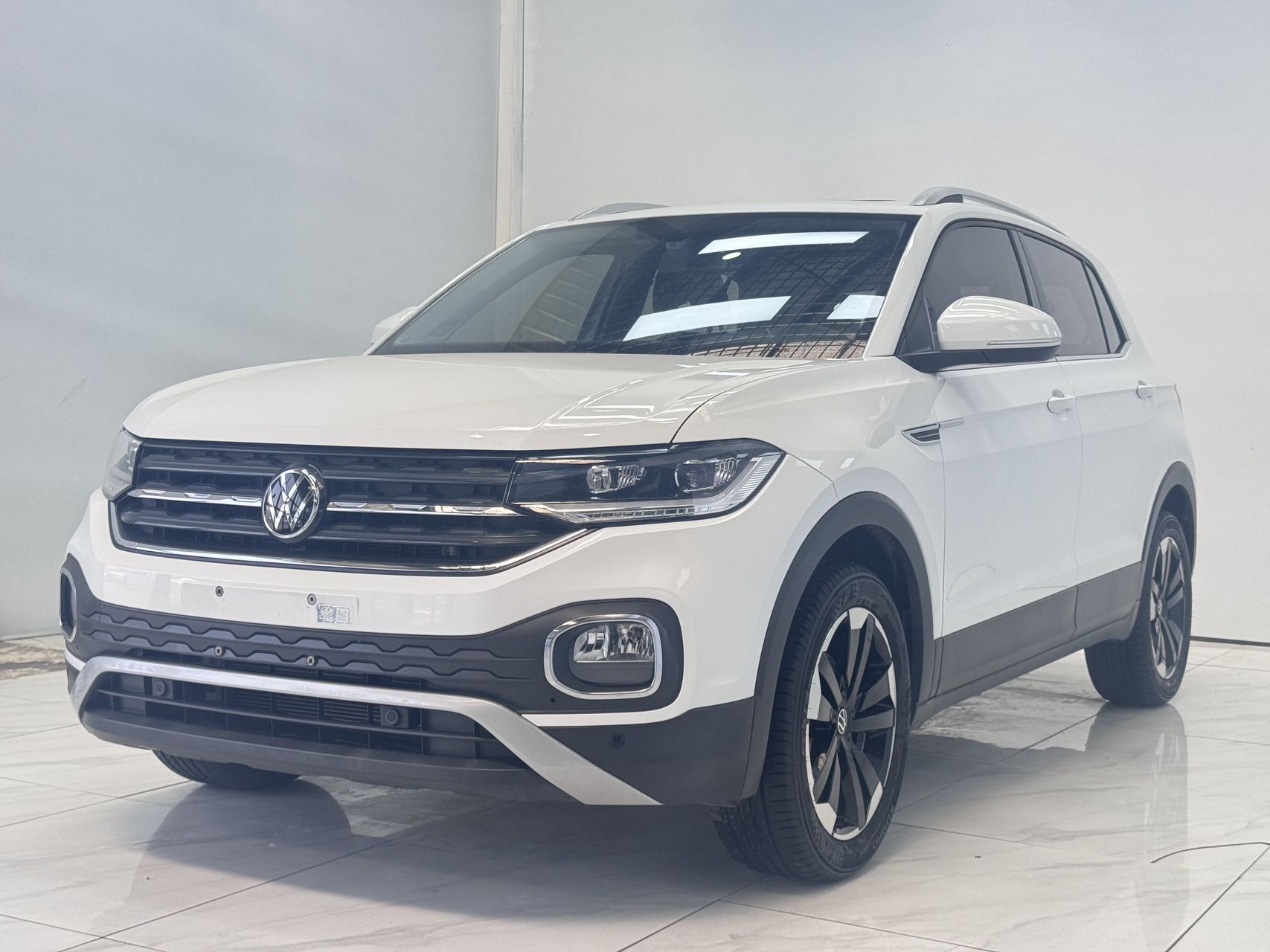 Volkswagen Tayron 2021 1.5L Автоматическая версия Yuezhilian