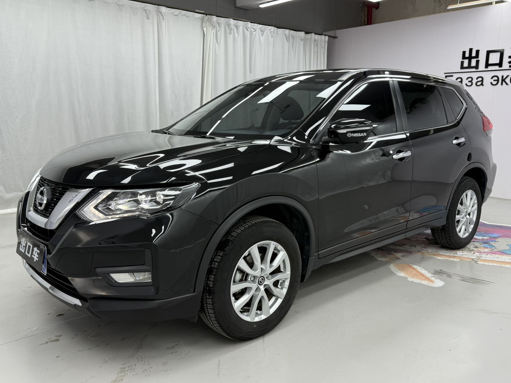 Nissan X-Trail 2023 классическая версия 2.0L с двумя ведущими колесами, интеллектуальная премиум-версия