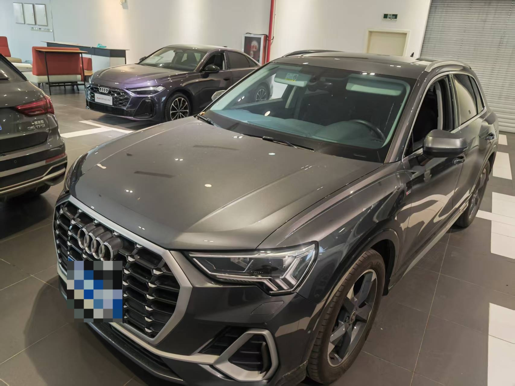 Audi Q3 2022 модель 35 TFSI Стильная и динамичная версия, стандарт