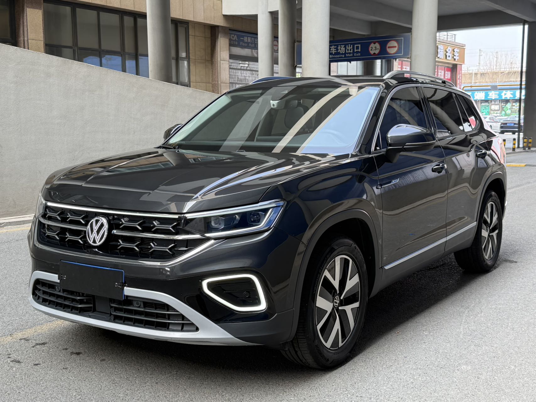 Volkswagen Tayron 2023 модель, роскошная версия PLUS улучшенная