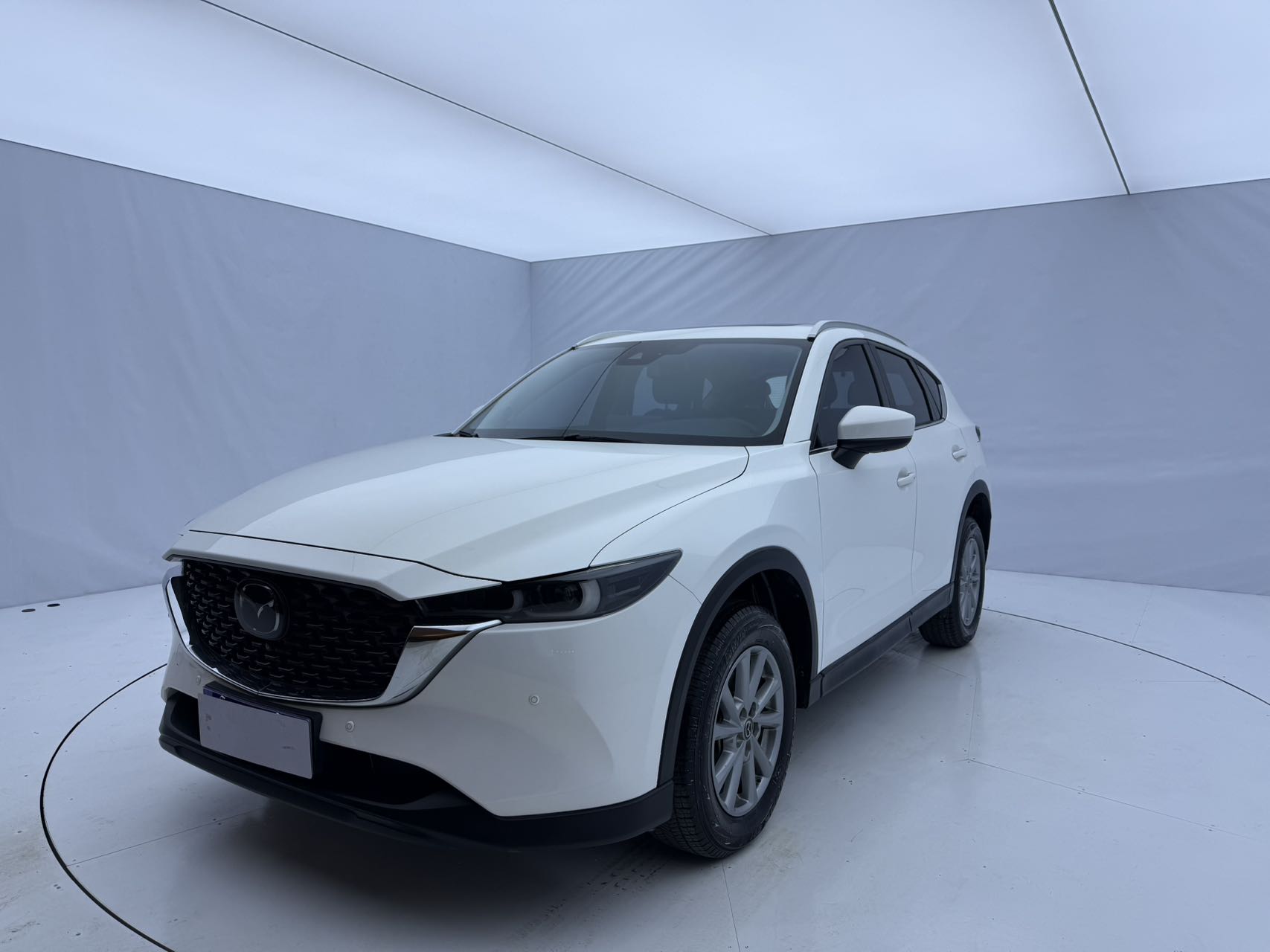 Mazda CX-5 2022 года выпуска, 2.0L, автомат, передний привод, комплектация Zhiya