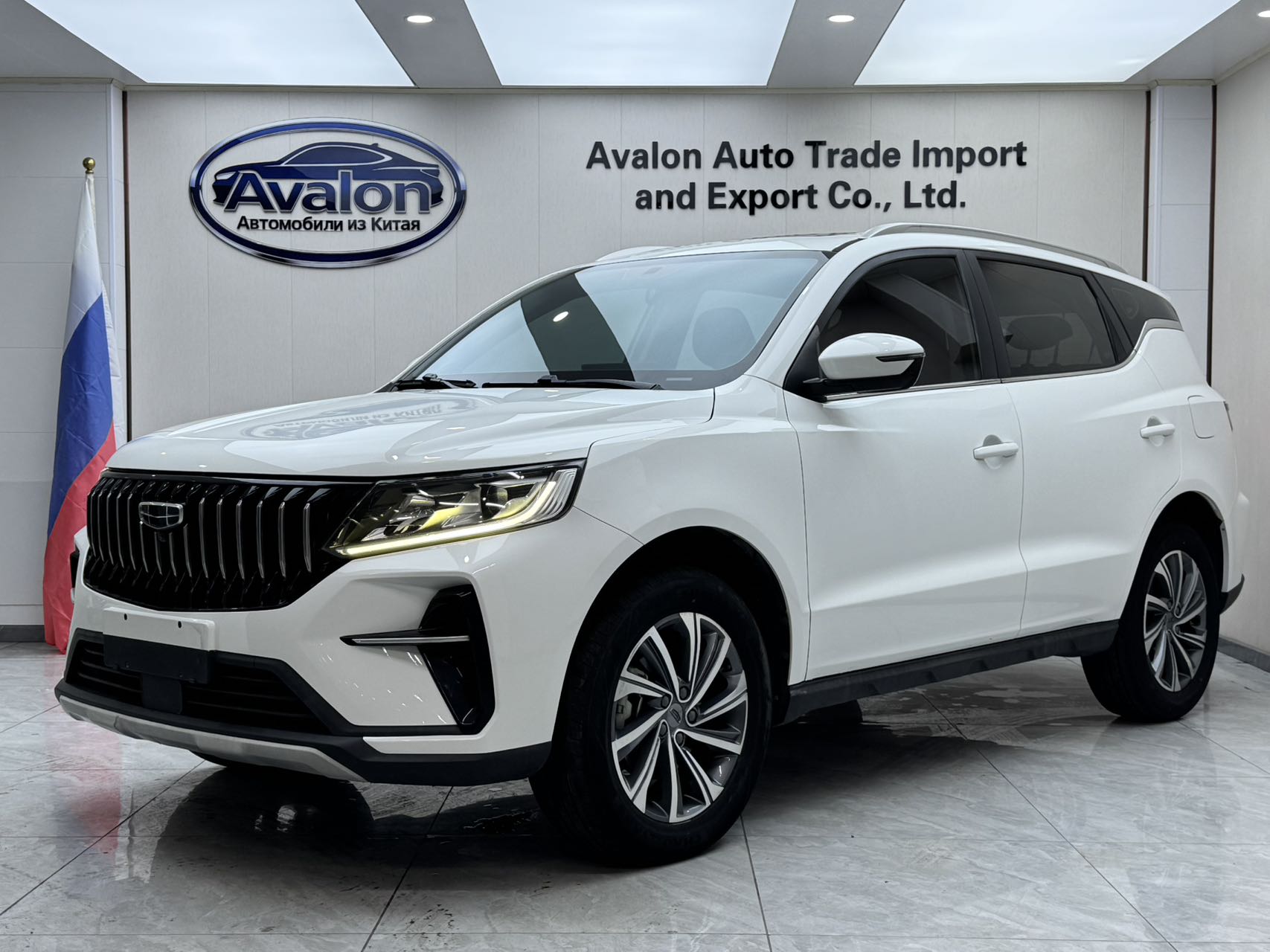 Geely Vision X6 PRO 1.4T автоматическая версия люкс 2021 года