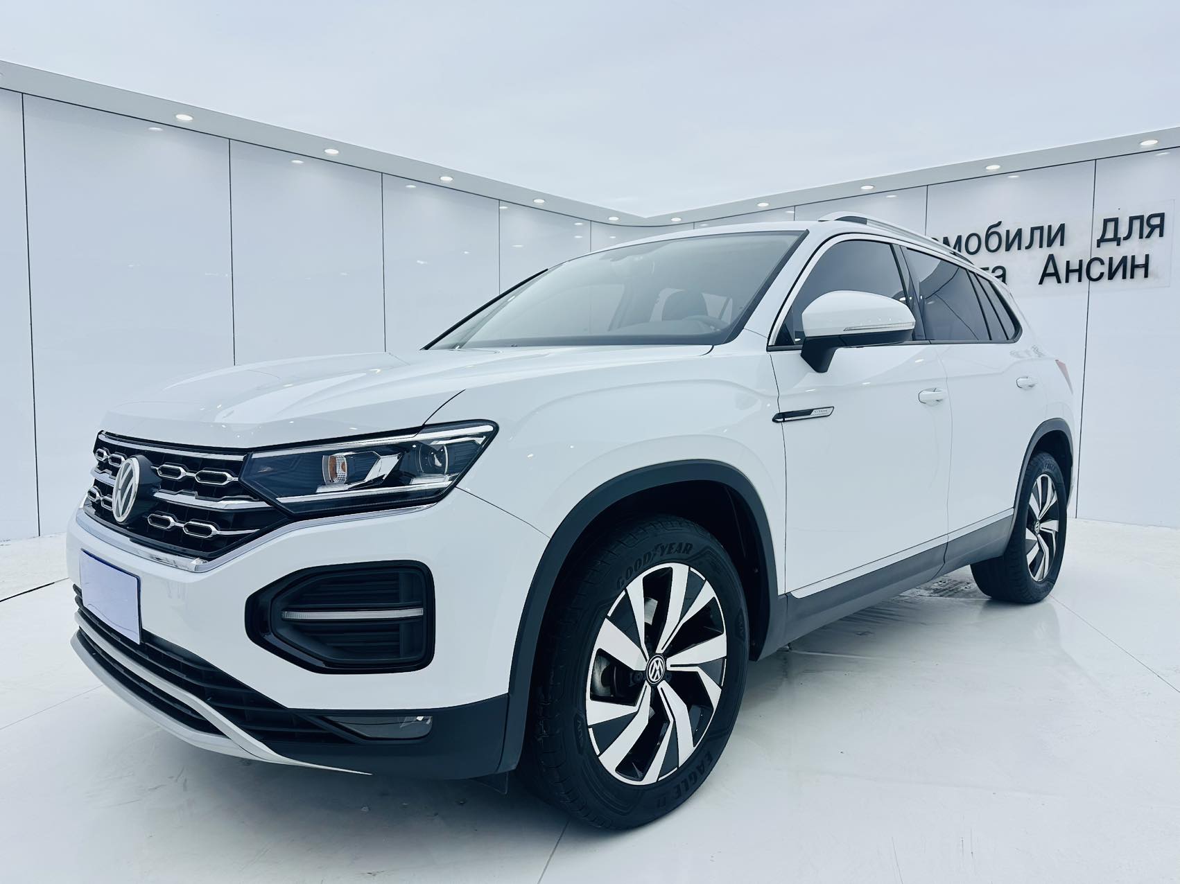 Volkswagen Tayron 2021 года, 280TSI, передний привод, люксовая интеллектуальная версия