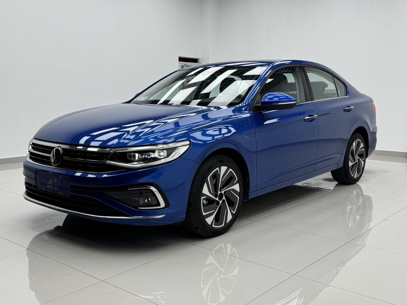 Volkswagen Baolai 2023 200TSI DSG Zhixing PRO Edition
