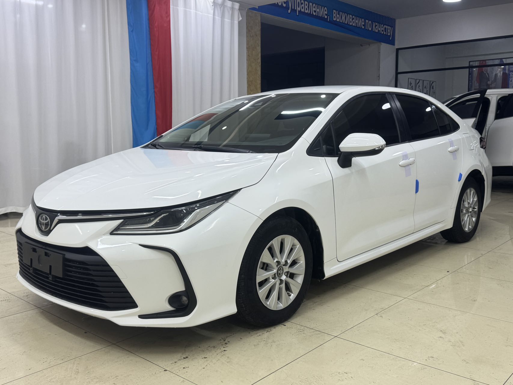 Toyota Corolla 2022 года, версия TNGA 1.5L CVT Pioneer