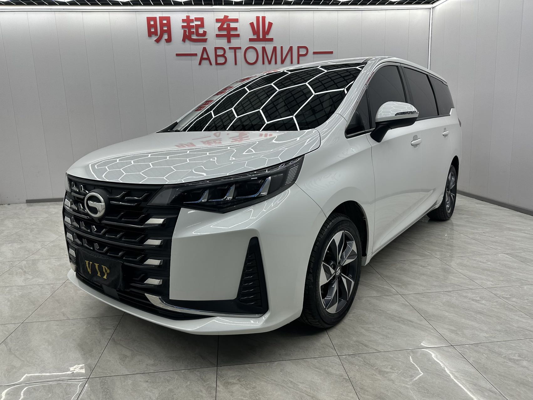GAC Trumpchi Trumpchi M6 2021 PRO 270T DCT Deluxe Edition