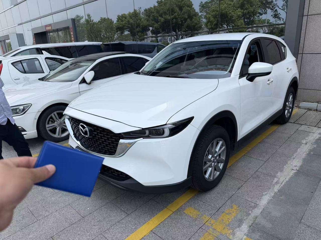 Mazda CX-5 2024 года выпуска