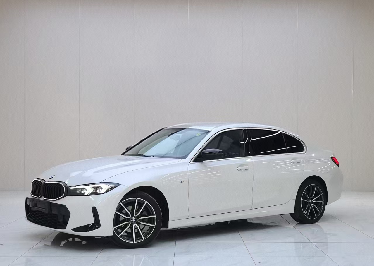 BMW 3 серии 2023 года 320i M Пакет Спорт