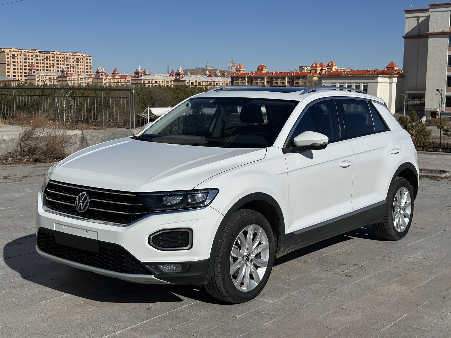 Фольксваген Тару 280TSI 2022 года, передний привод, Люкс