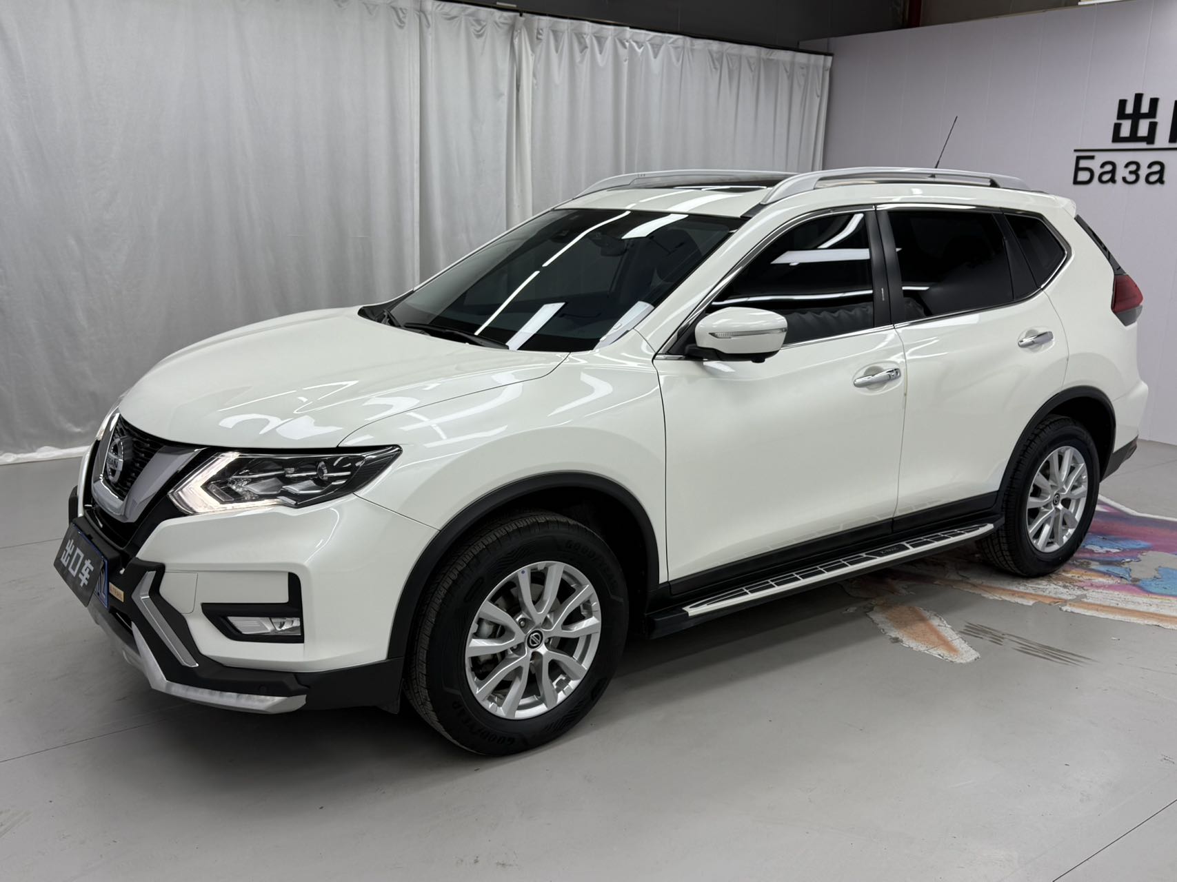 Nissan X-Trail 2022 года, 2.0L, полный привод, версия Zhiliang Zhenxiang