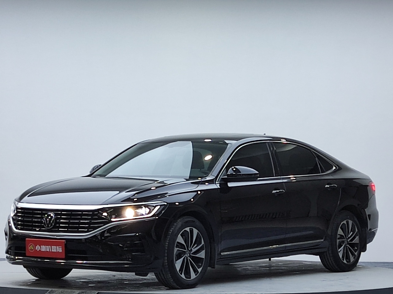 Volkswagen Passat 2023 280TSI Элитная версия