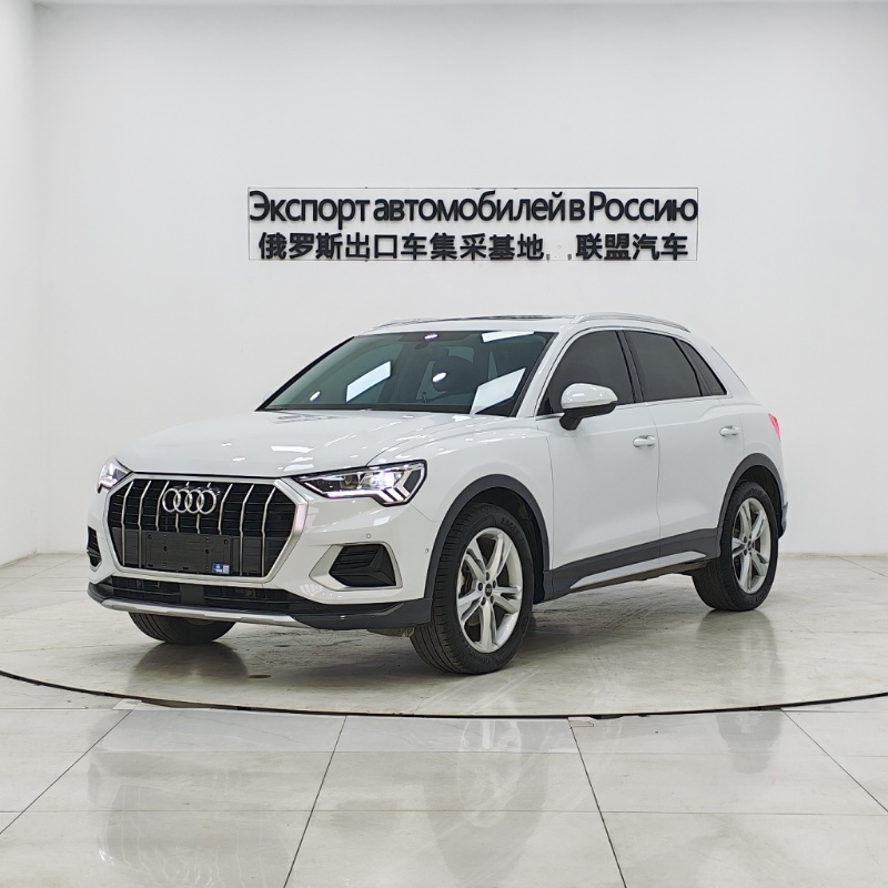 Audi Q3 2022 модель 35 TFSI стильная и элегантная версия, стандарт выбросов 国VI